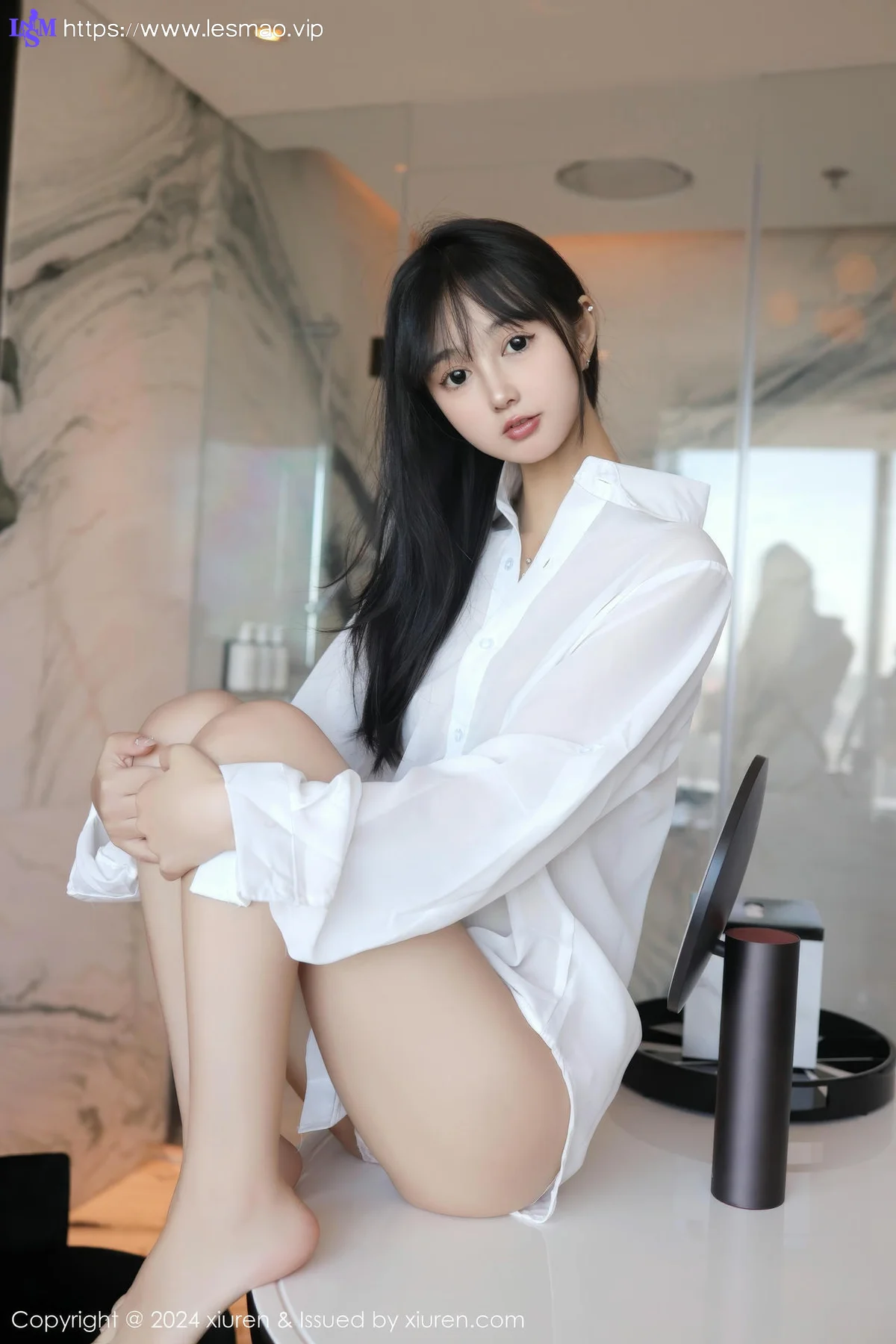 XiuRen 秀人 No.9251 林好好 首套写真白色衬衣萝莉 - 19