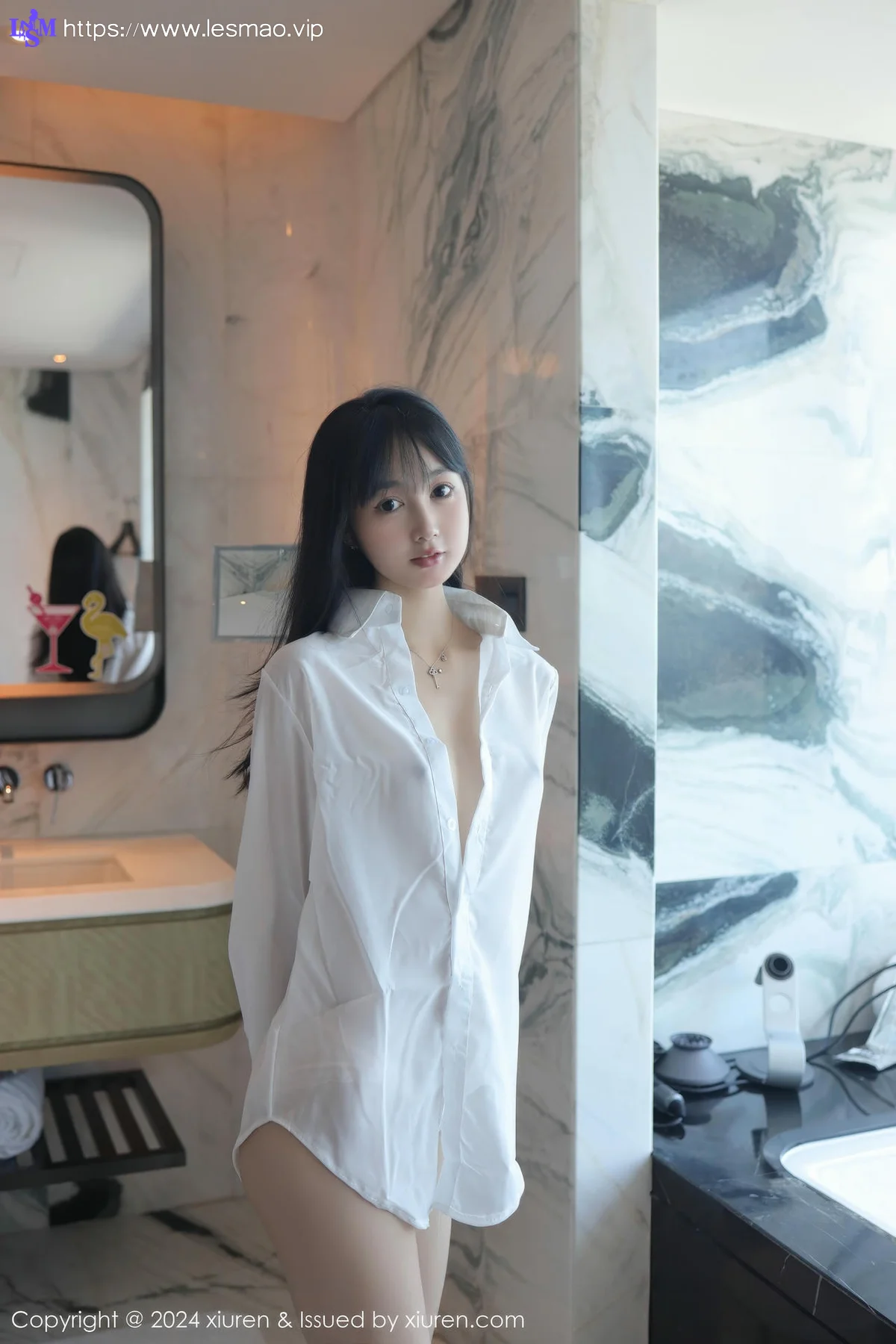 XiuRen 秀人 No.9251 林好好 首套写真白色衬衣萝莉 - 38