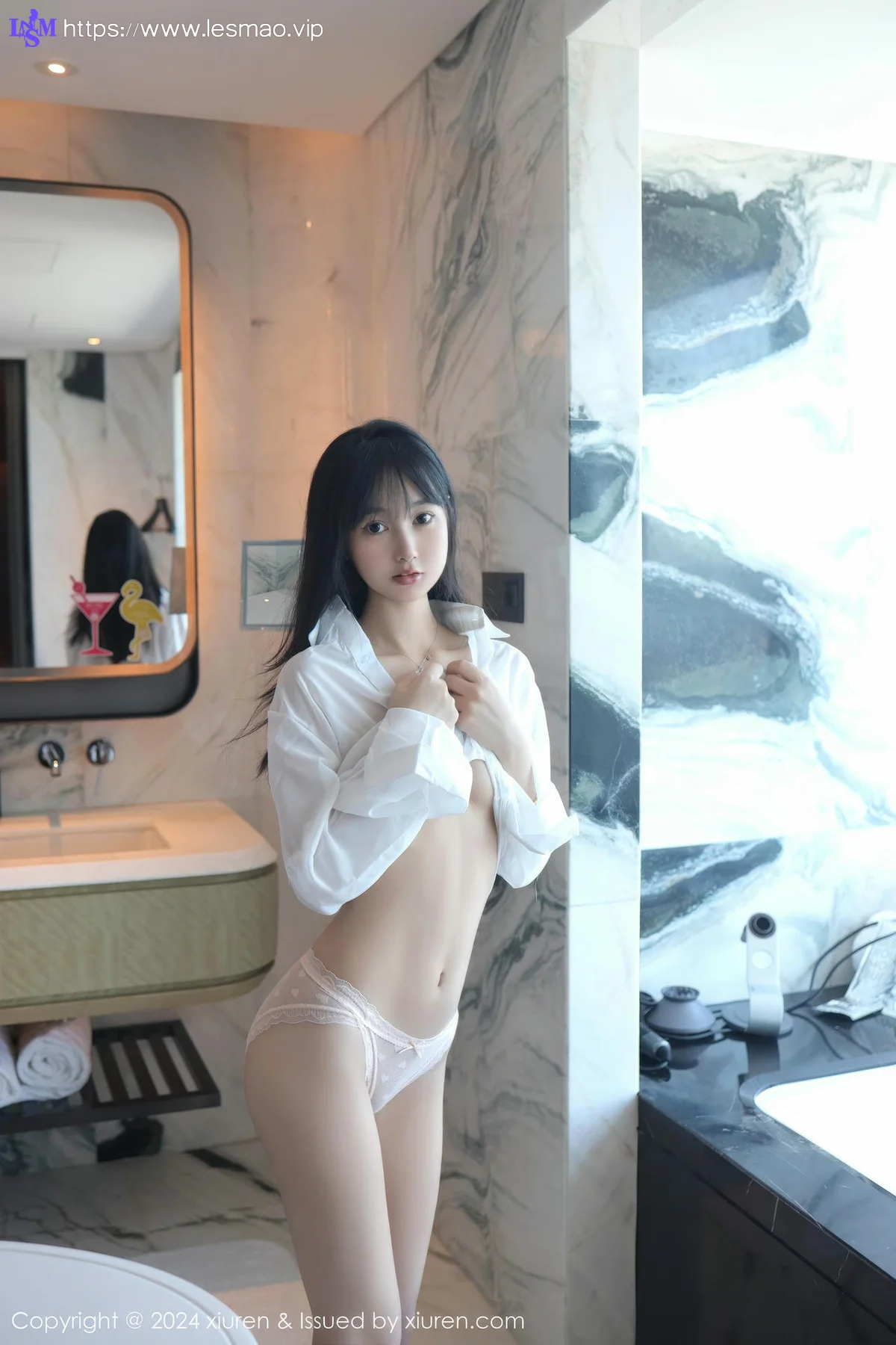 XiuRen 秀人 No.9251 林好好 首套写真白色衬衣萝莉 - 39