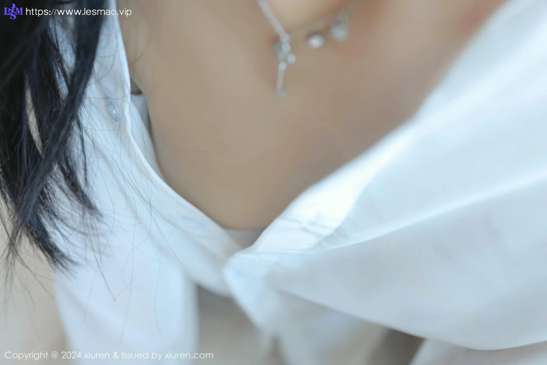 XiuRen 秀人 No.9251 林好好 首套写真白色衬衣萝莉 - 45
