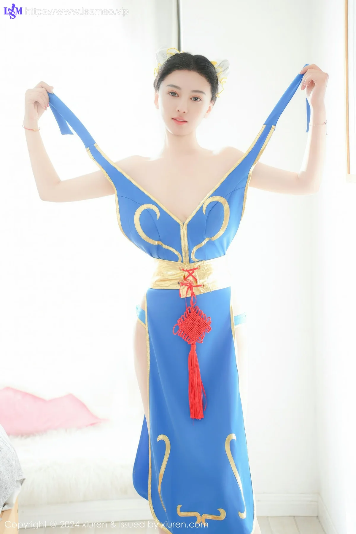 XiuRen 秀人 No.9252 雅茹老师 爆乳cos制服 - 12