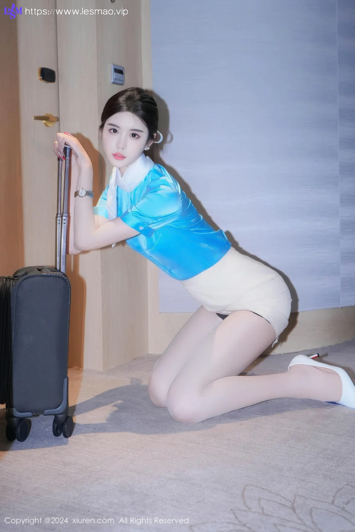 XiuRen 秀人 No.9269 erikaki空姐制服旅拍33 - 23