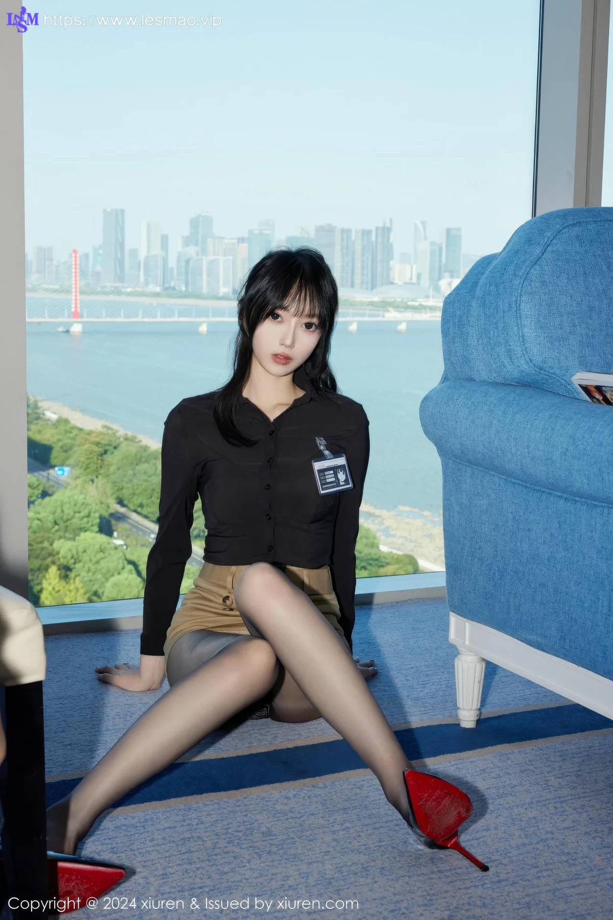 XiuRen 秀人 No.9309 玥儿玥er 短裙长腿黑丝 - 17