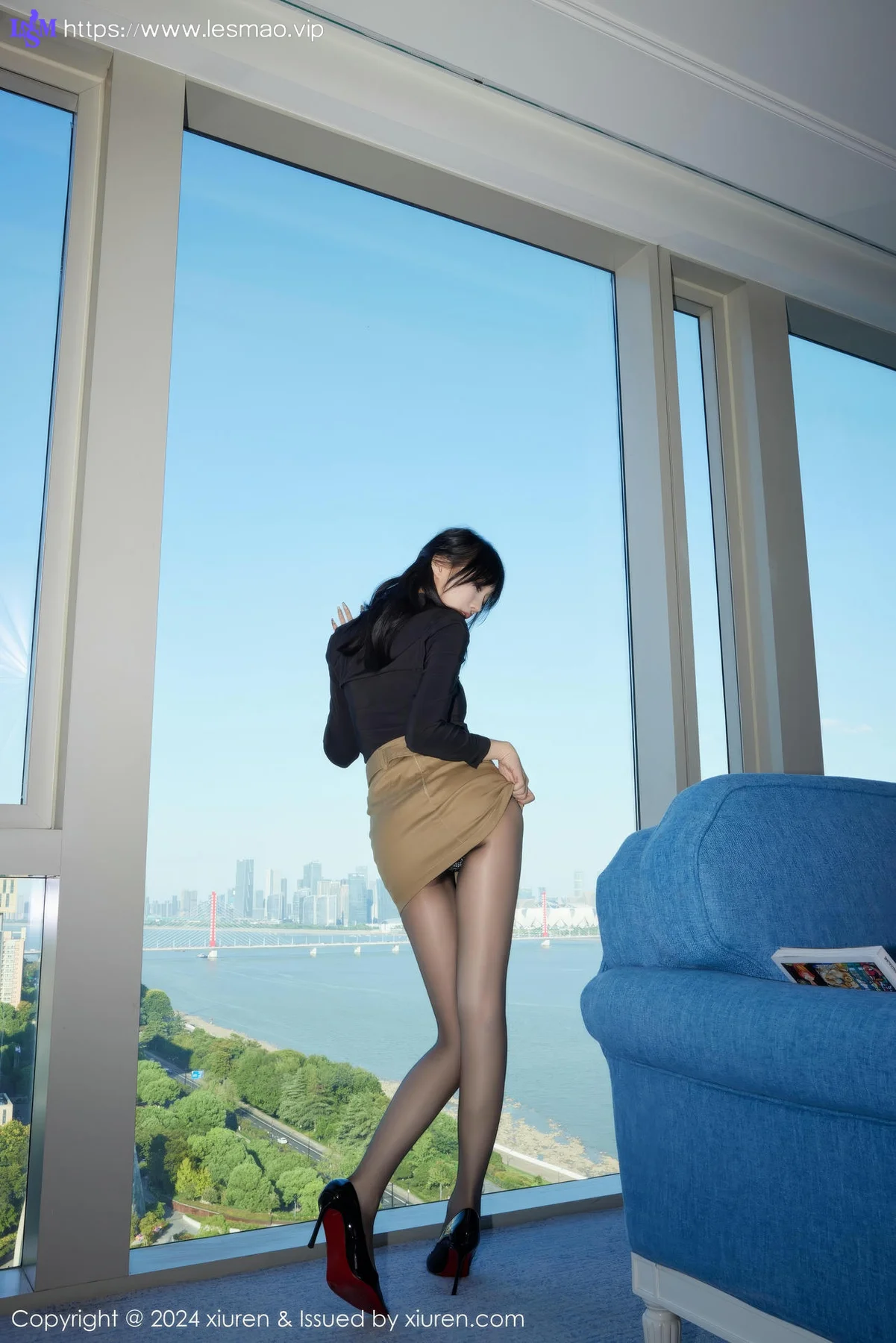 XiuRen 秀人 No.9309 玥儿玥er 短裙长腿黑丝 - 28