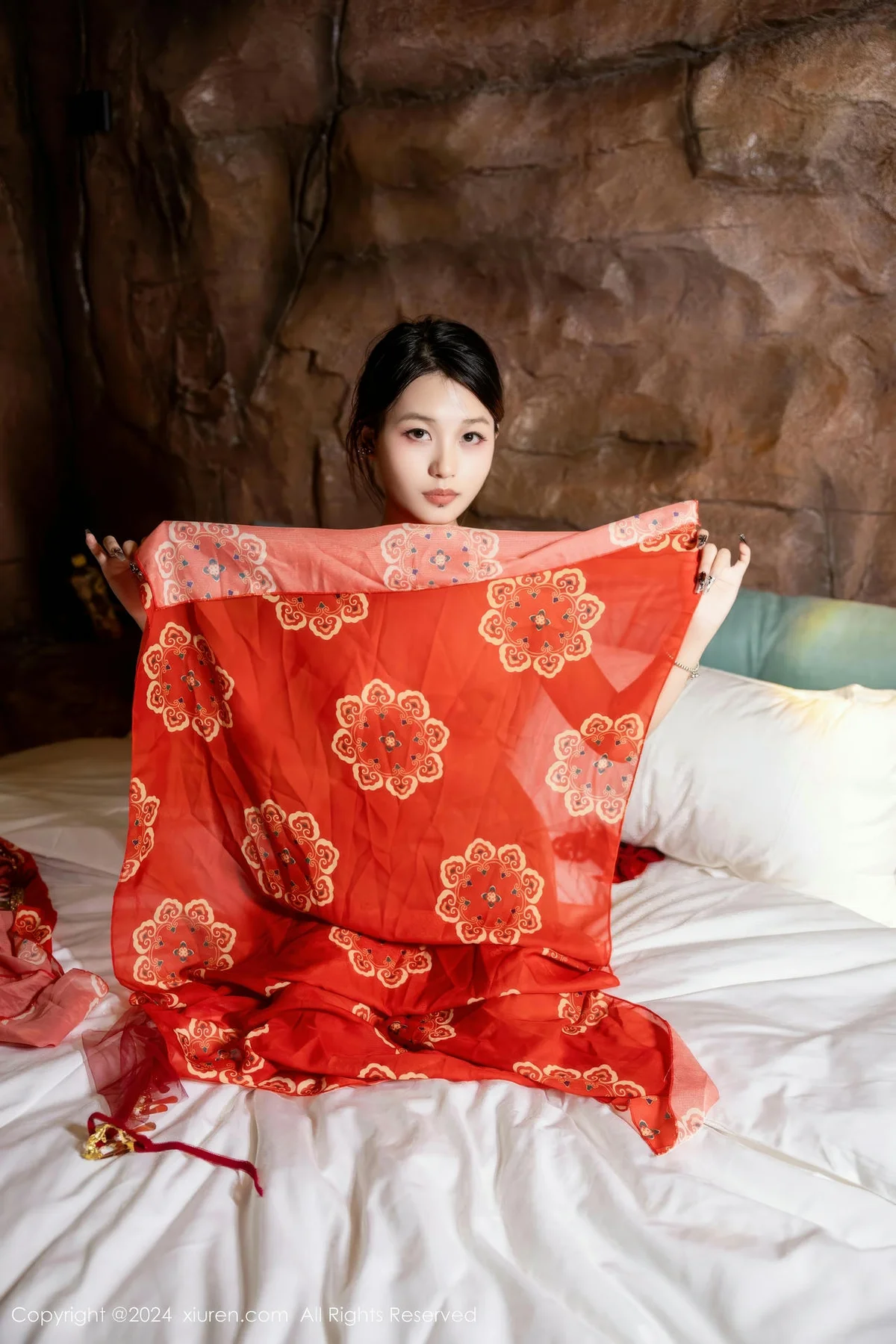 XiuRen 秀人 No.9323 吴婷婉 乳贴民族服饰 - 76