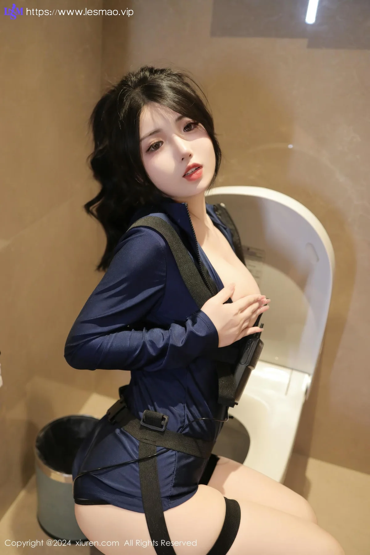 XiuRen 秀人 No.9326 陈小花 萝莉警花制服 - 33