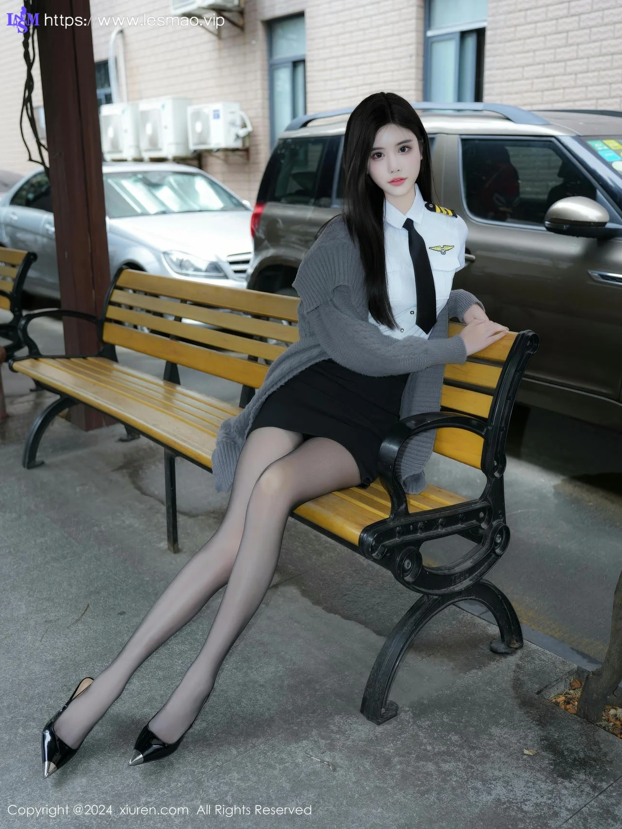 XiuRen 秀人 No.9349 Erikaki 街拍制服短裙 - 28