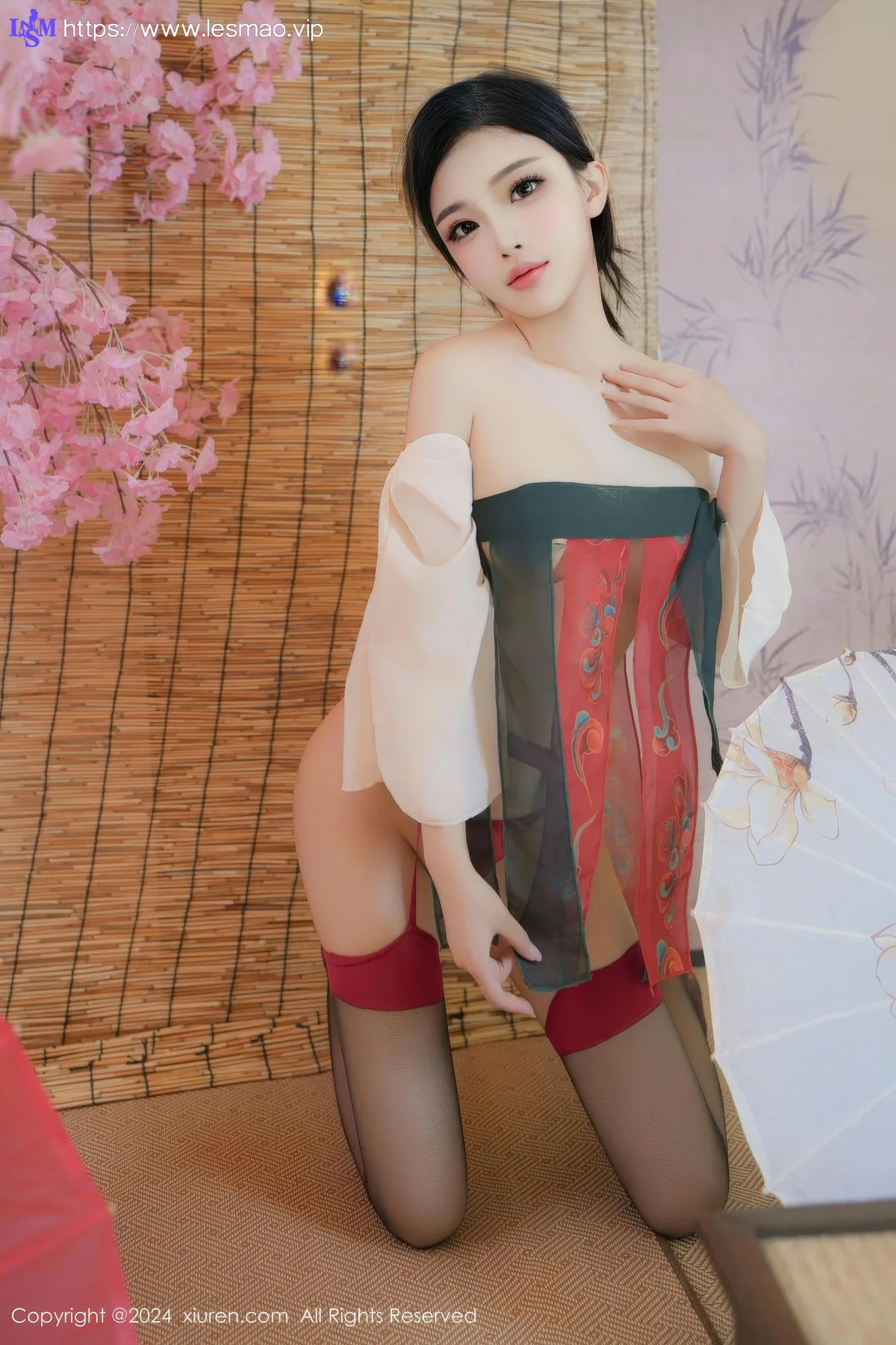 XiuRen 秀人 No.9351 妙可可Cheese 古典制服香肩 - 13