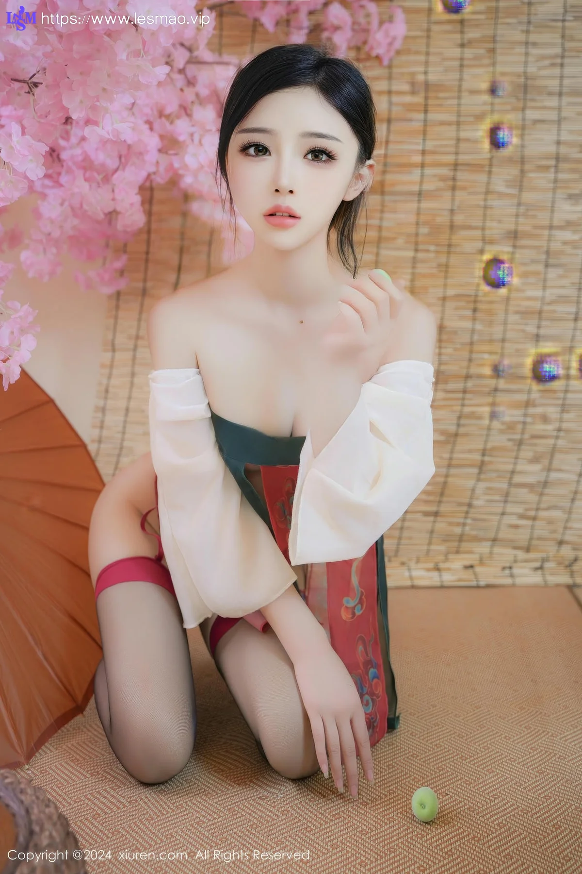 XiuRen 秀人 No.9351 妙可可Cheese 古典制服香肩 - 34