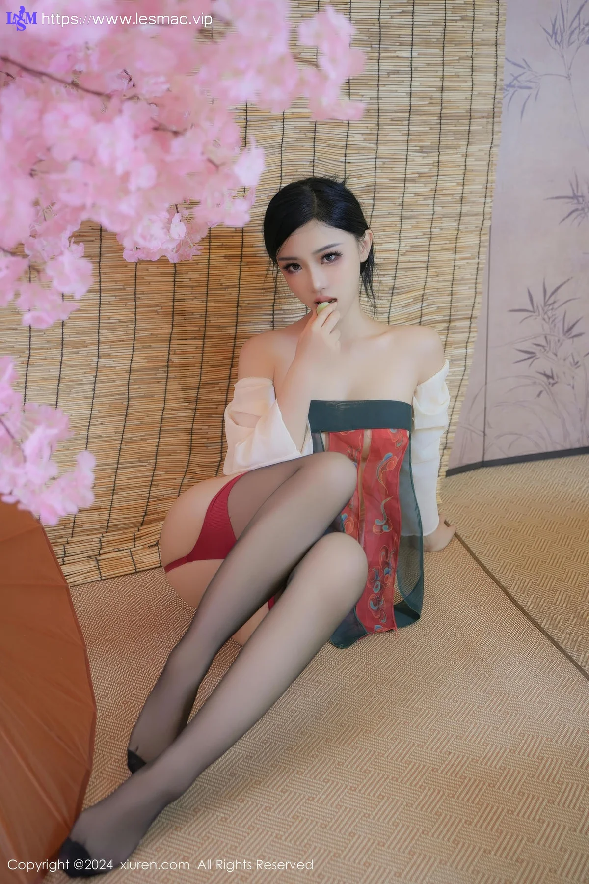 XiuRen 秀人 No.9351 妙可可Cheese 古典制服香肩 - 42