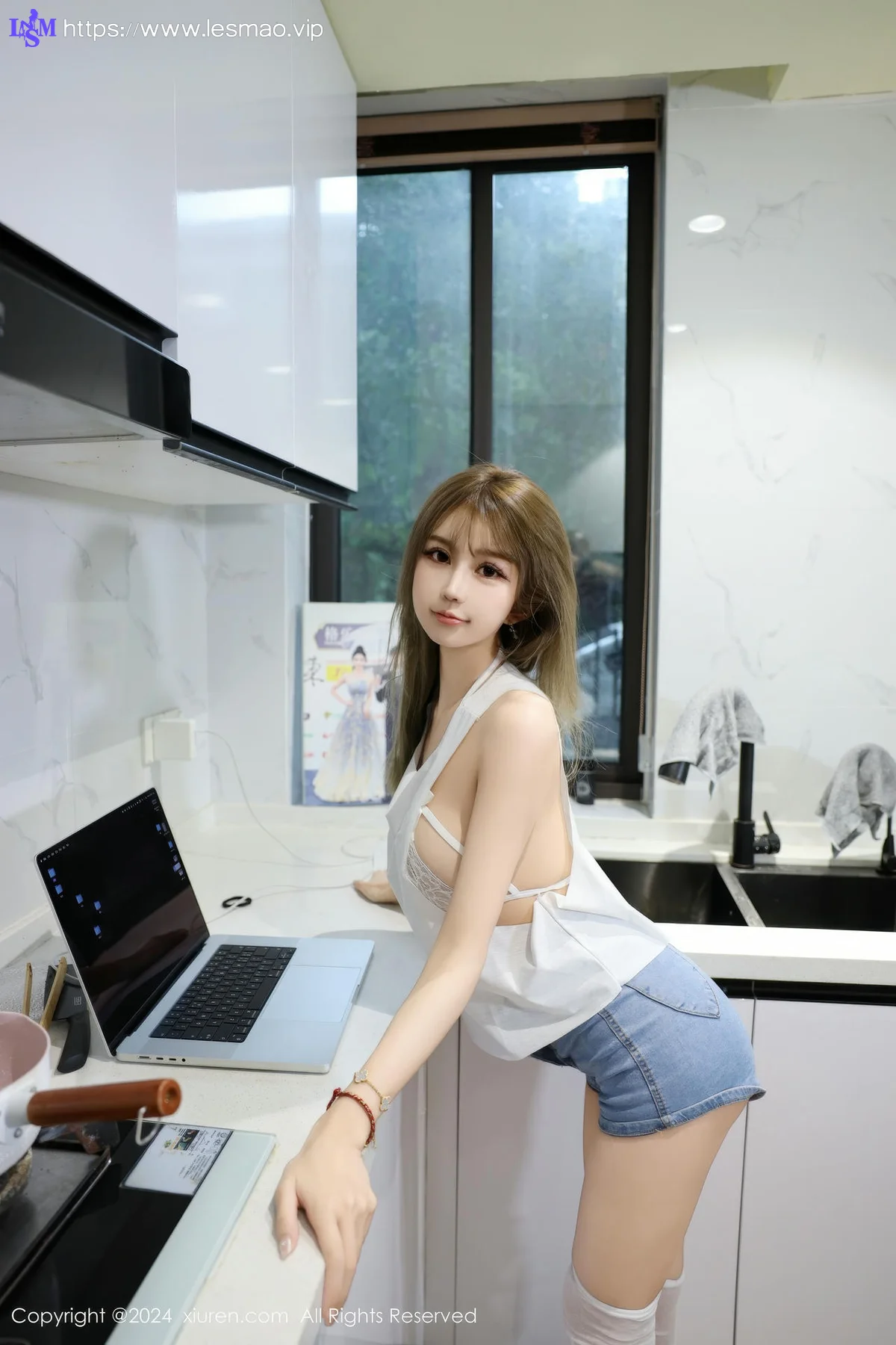 XiuRen 秀人 No.9374 Zoe柚柚 香肩美乳甜心 - 26