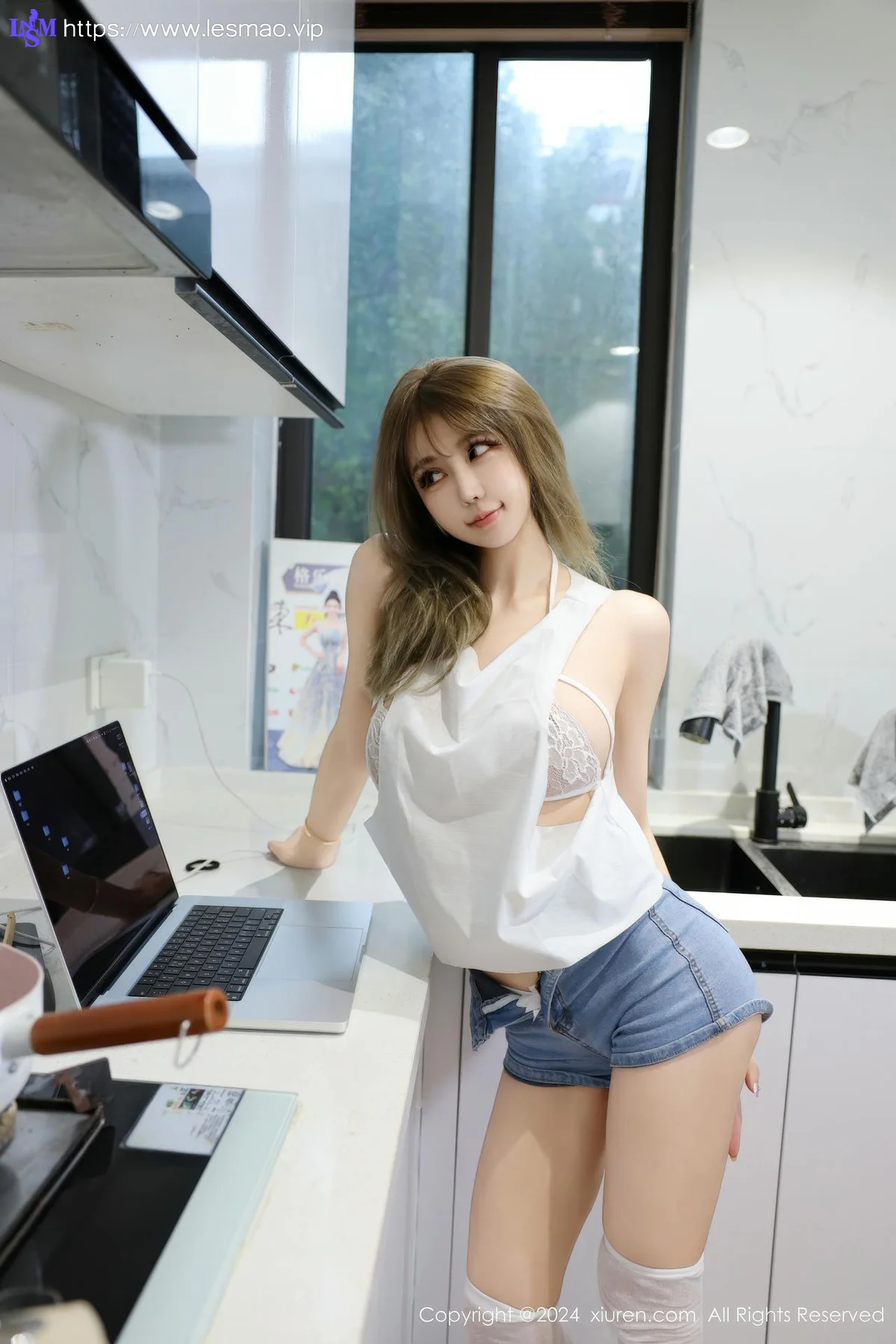 XiuRen 秀人 No.9374 Zoe柚柚 香肩美乳甜心 - 28