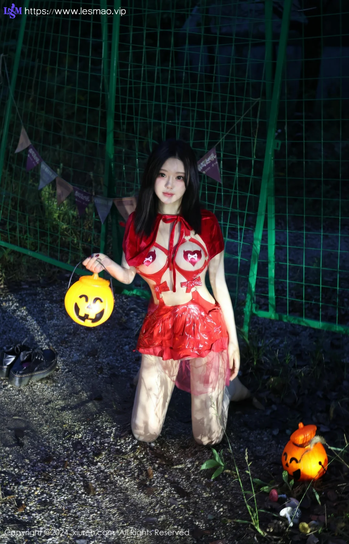 XiuRen 秀人 No.9376 小薯条nienie 俏皮cos爆乳 - 25