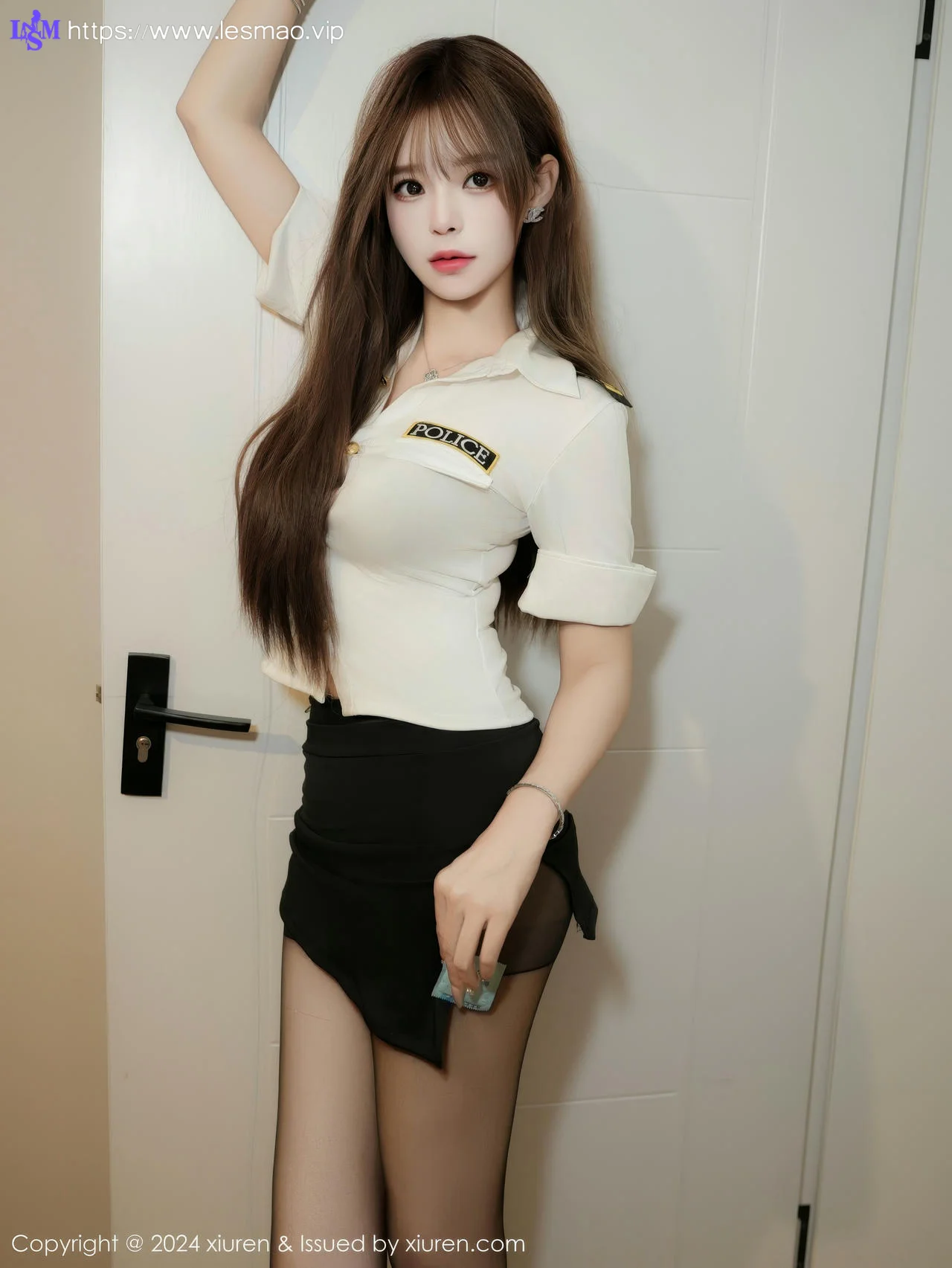XiuRen 秀人 No.9378 菲菲吃不胖 黑丝爆乳制服 - 15