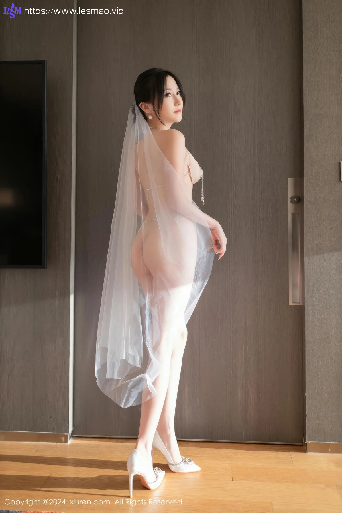 XiuRen 秀人 No.9387 鱼子酱Fish 妩媚新娘白纱 - 68