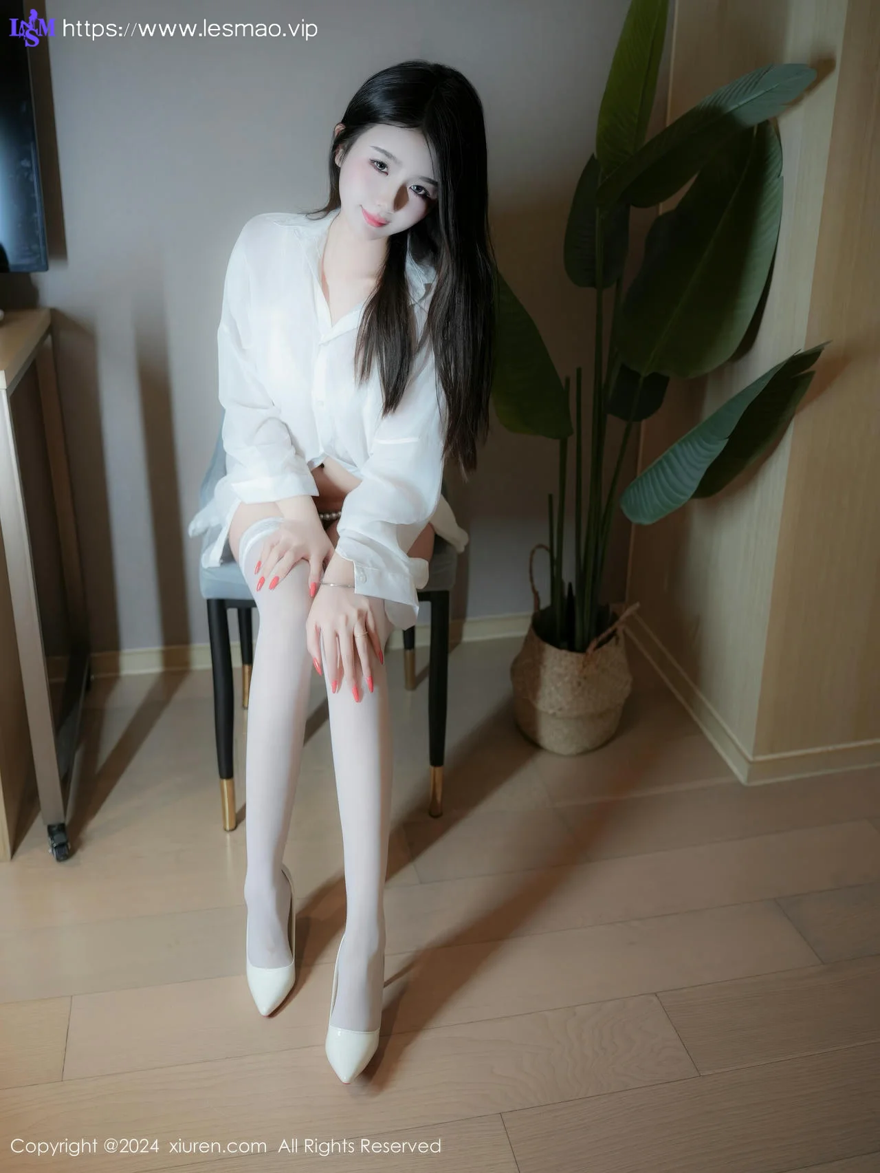 XiuRen 秀人 No.9389 Lucky 白丝玉体 - 19