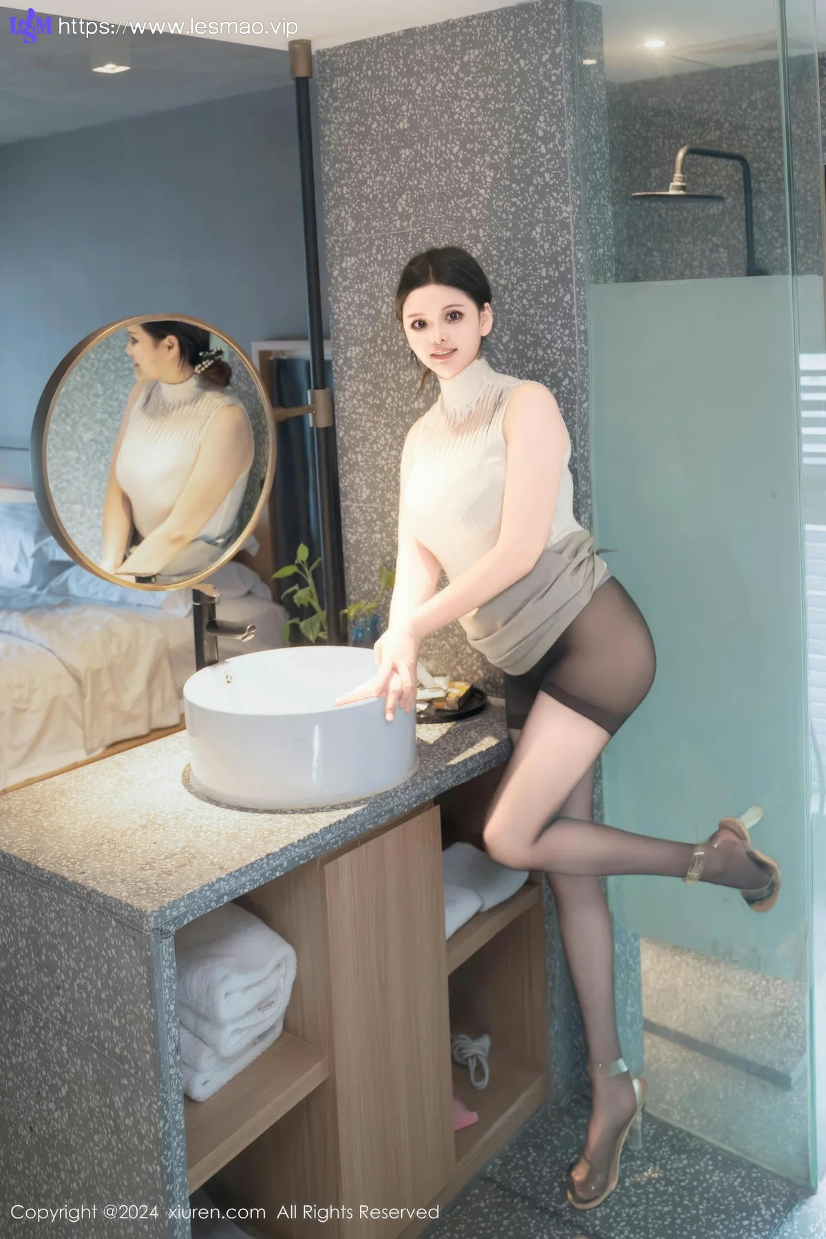 XiuRen 秀人 No.9394 陈三穗 大眼睛美女爆乳乳贴 - 18