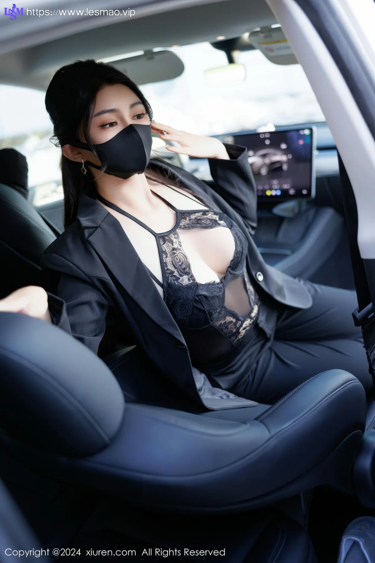 XiuRen 秀人 No.9405 凯竹Quinn爆乳黑丝ol写真 - 22