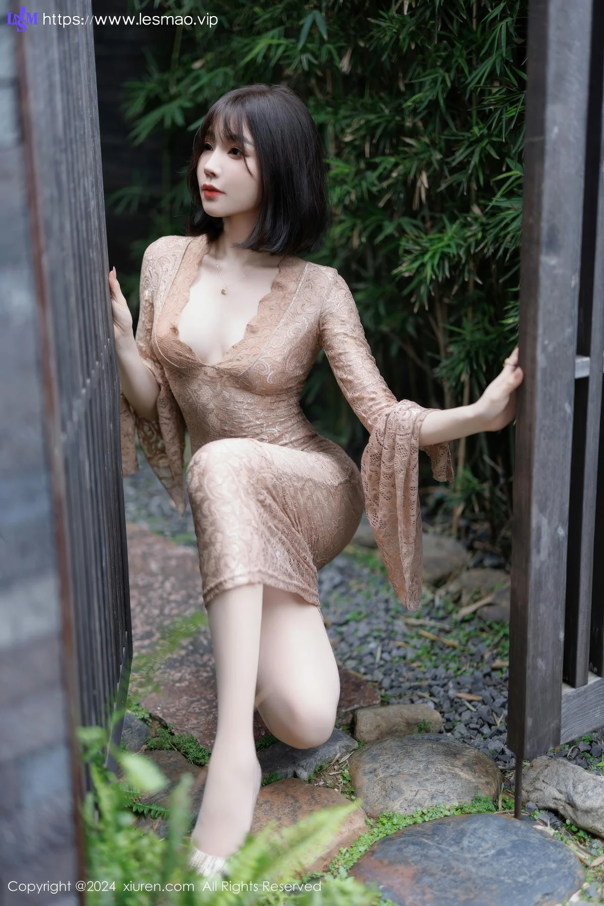 XiuRen 秀人 No.9412 徐莉芝Booty 翘臀紧身裙 - 22