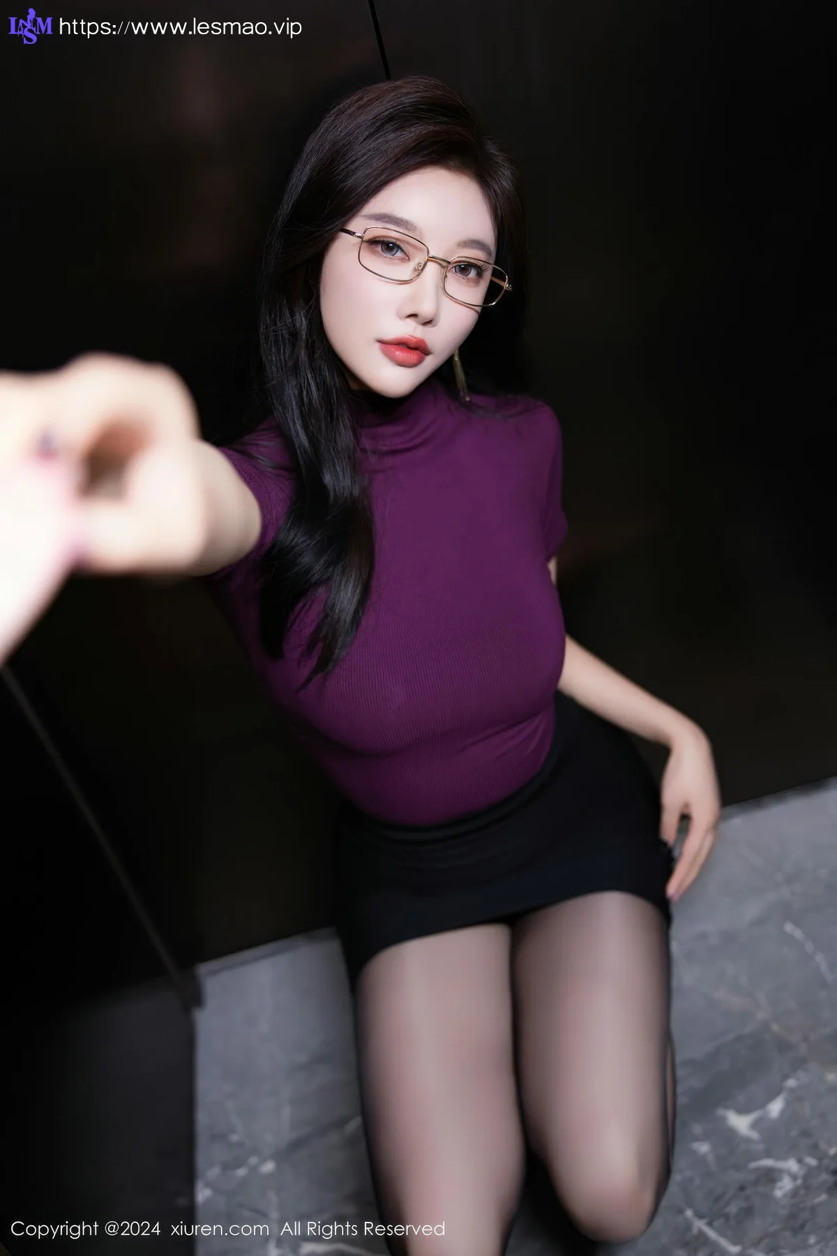 XiuRen 秀人 No.9421 杨晨晨Yome 短裙翘臀女神 - 22
