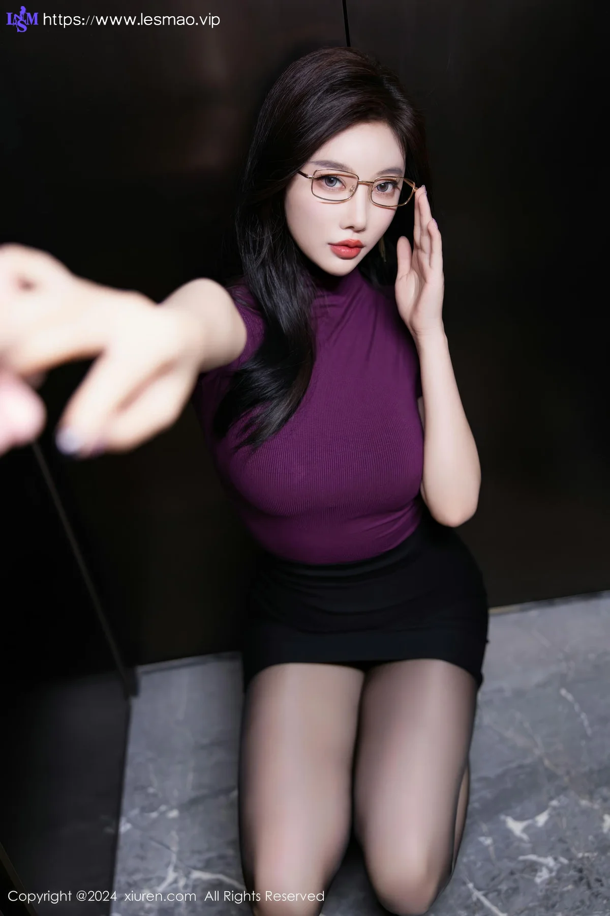 XiuRen 秀人 No.9421 杨晨晨Yome 短裙翘臀女神 - 23