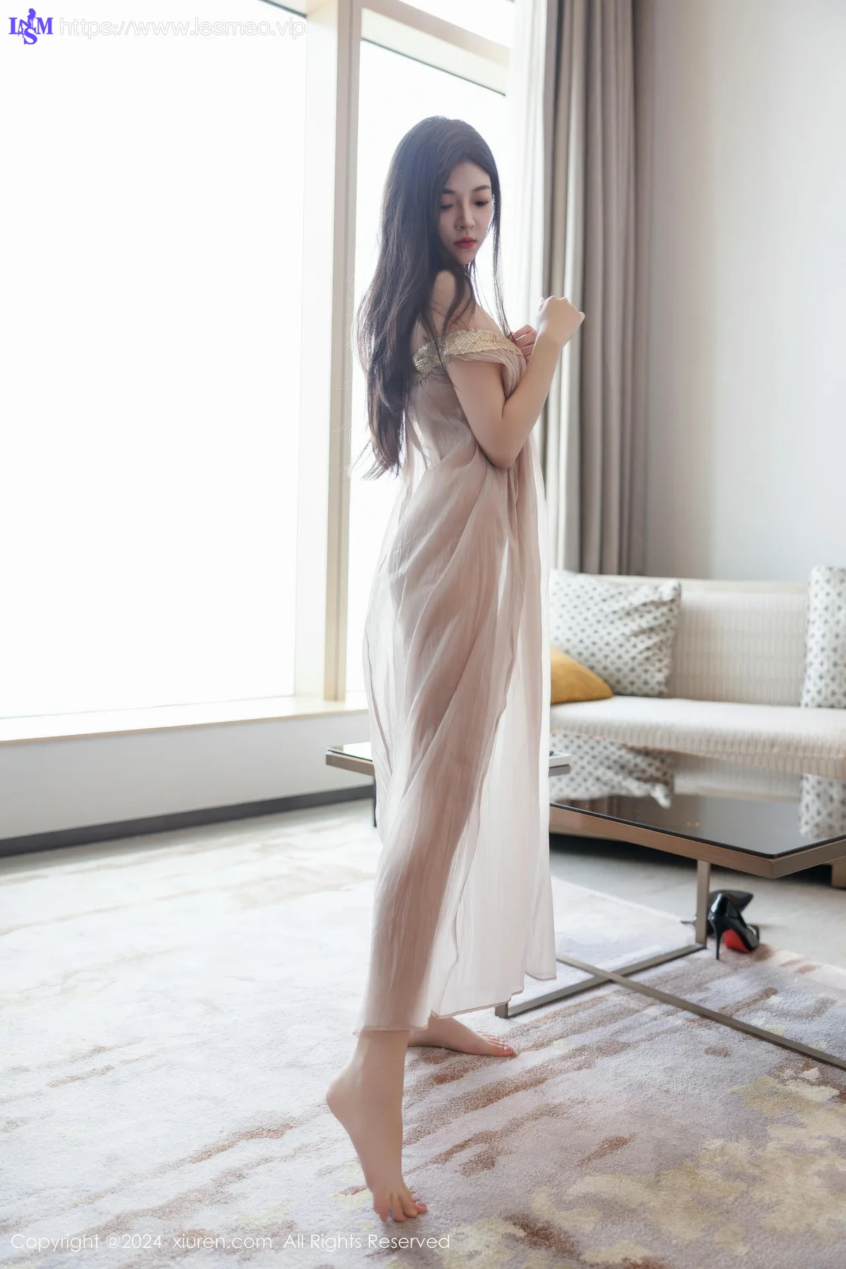 XiuRen 秀人 No.9426 初梦瑶 透视长裙绝美身材 - 2