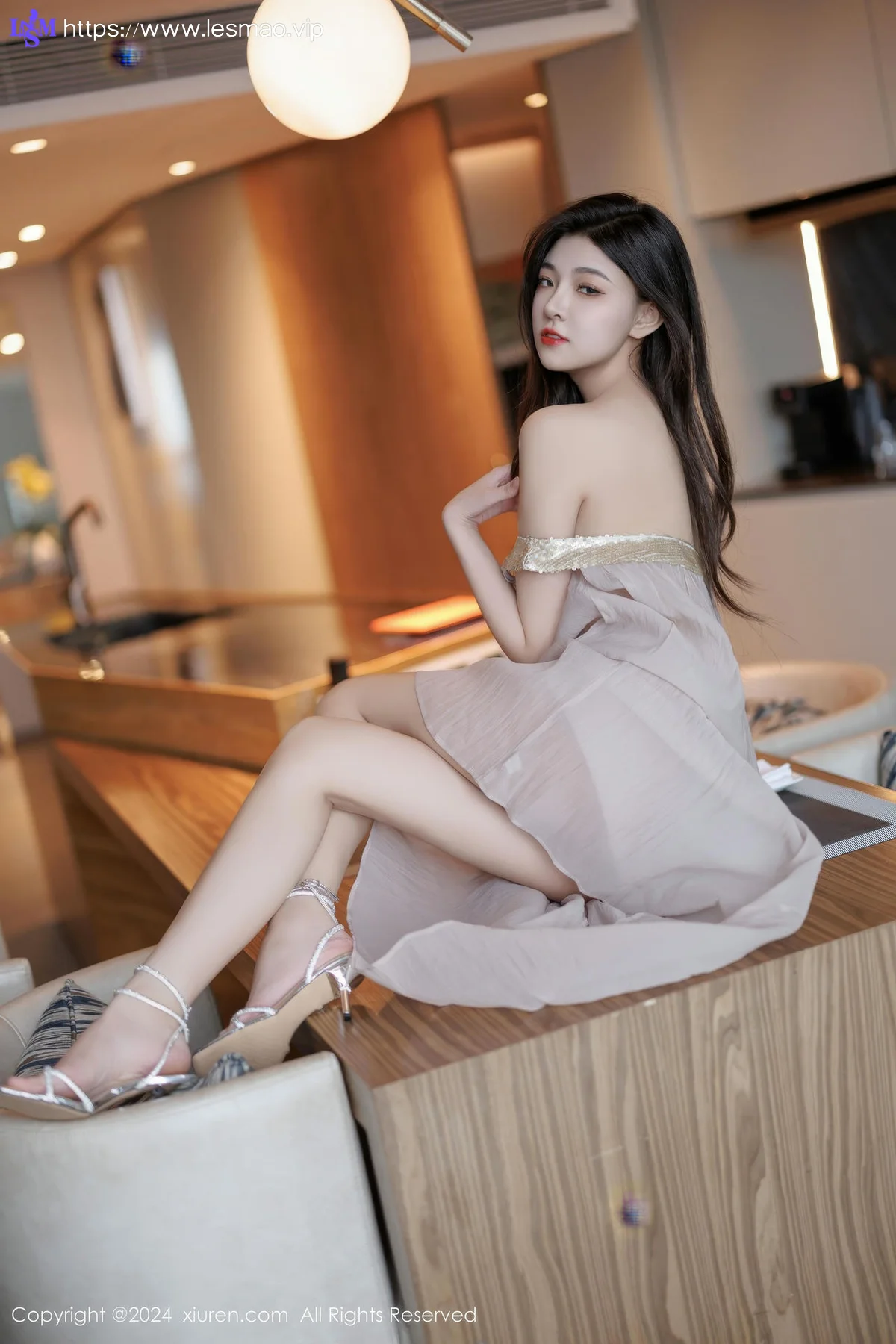 XiuRen 秀人 No.9426 初梦瑶 透视长裙绝美身材 - 31