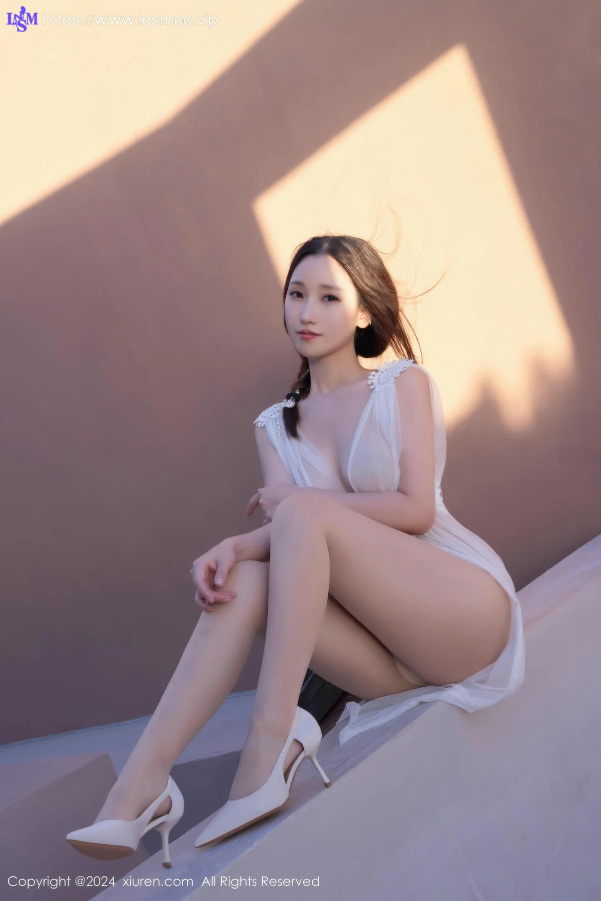 XiuRen 秀人 No.9442 杏子Yada 玉背白丝美腿 - 14