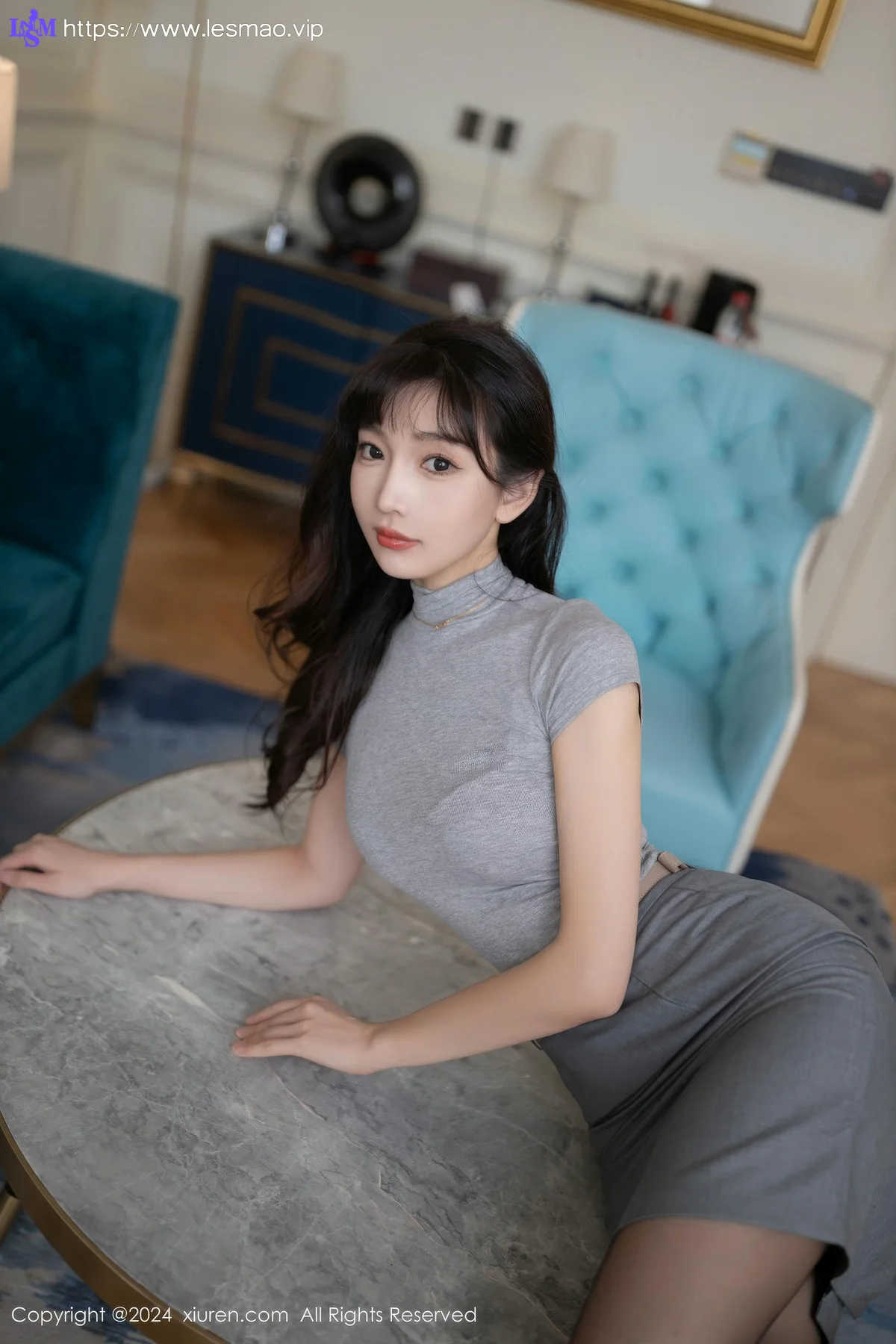 XiuRen 秀人 No.9450 陆萱萱 短裙ol制服 - 11