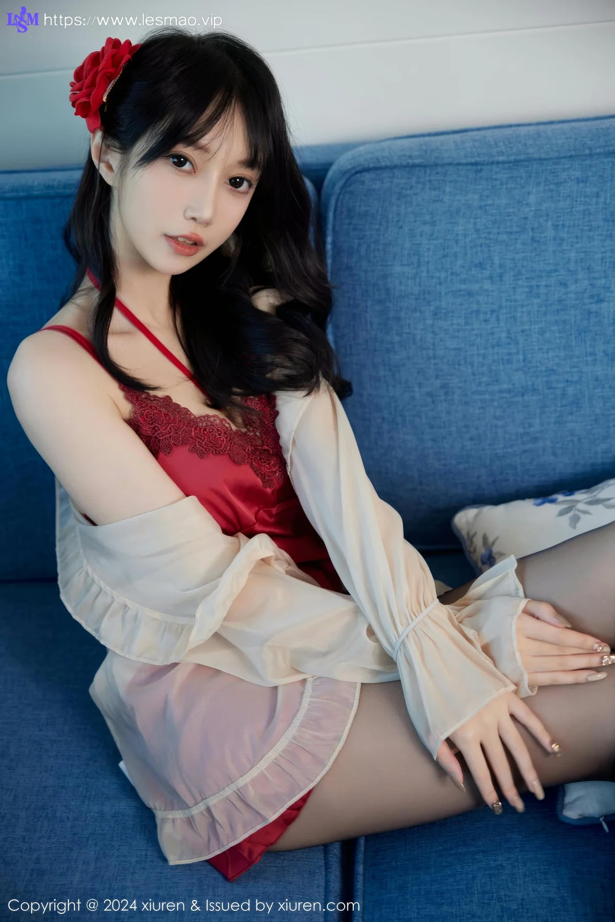 XiuRen 秀人 No.9488 玥儿玥er 红色睡裙香肩私房 - 15