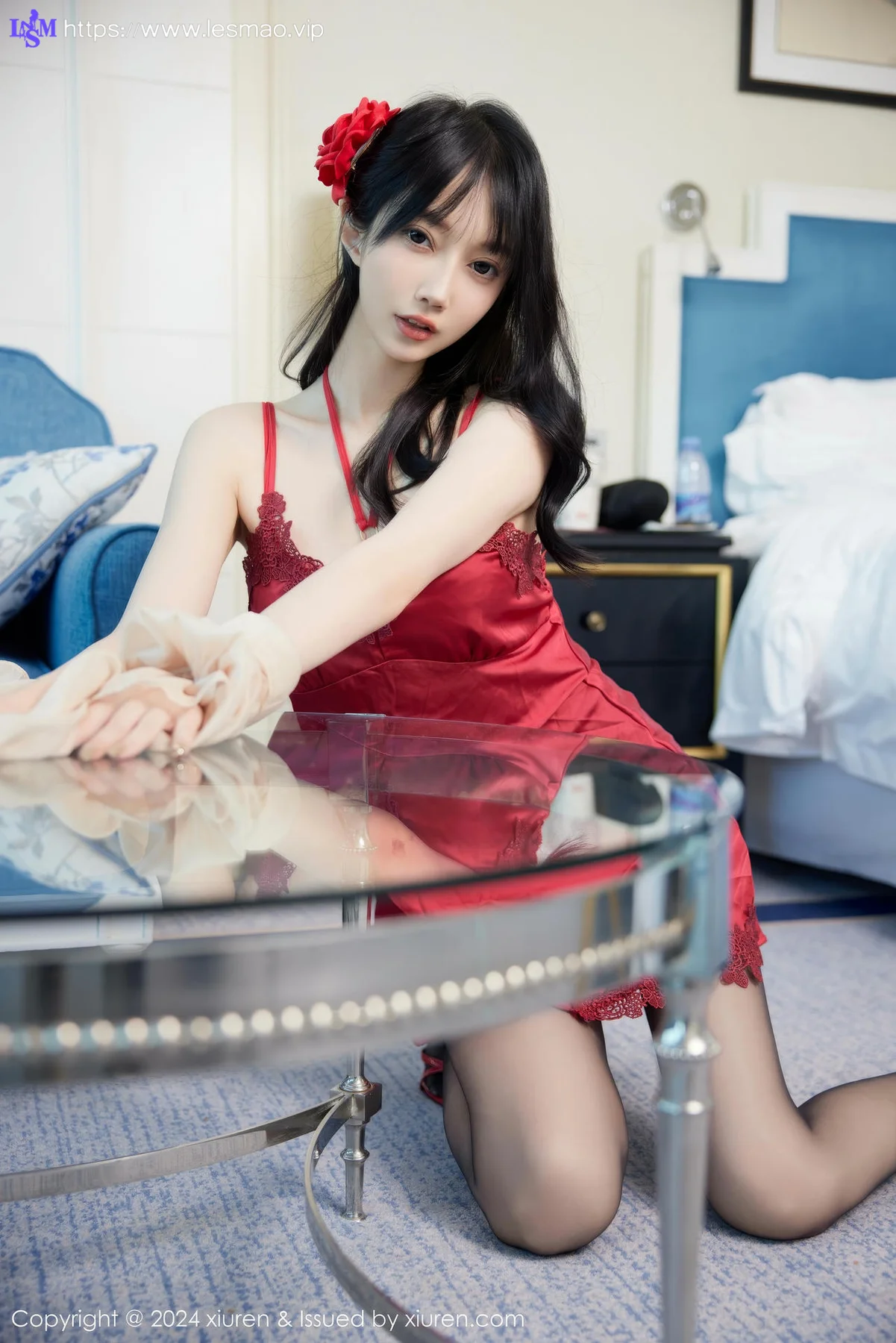 XiuRen 秀人 No.9488 玥儿玥er 红色睡裙香肩私房 - 52