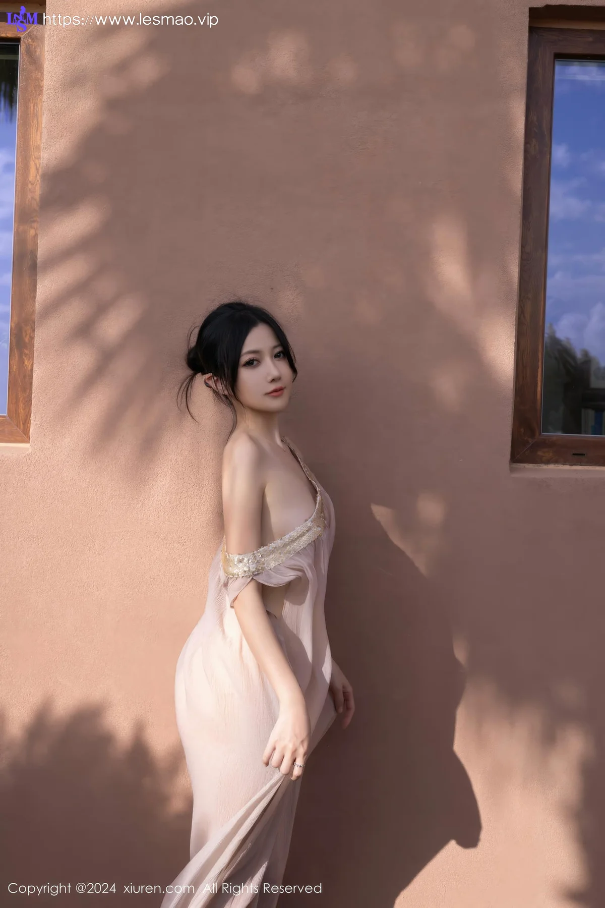 XiuRen 秀人 No.9492 鱼子酱Fish 透视纱裙香肩美女 - 18