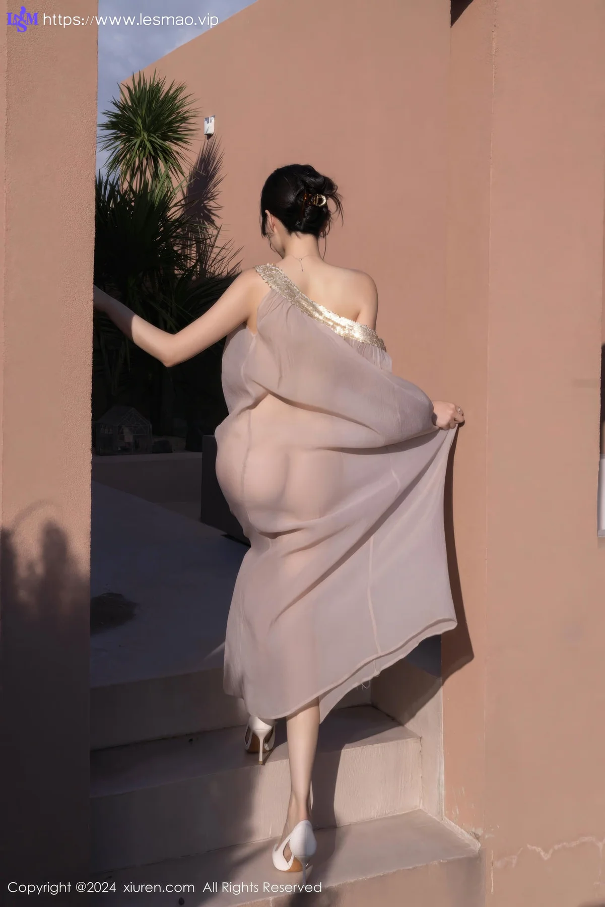 XiuRen 秀人 No.9492 鱼子酱Fish 透视纱裙香肩美女 - 28