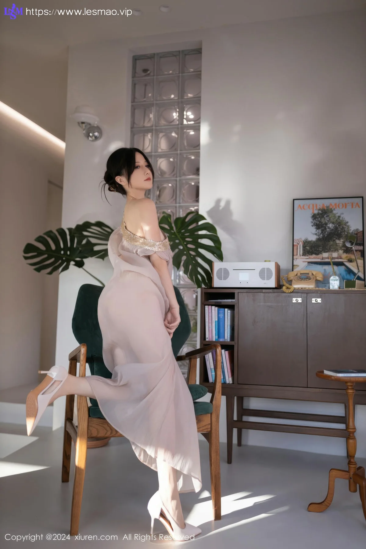 XiuRen 秀人 No.9492 鱼子酱Fish 透视纱裙香肩美女 - 50
