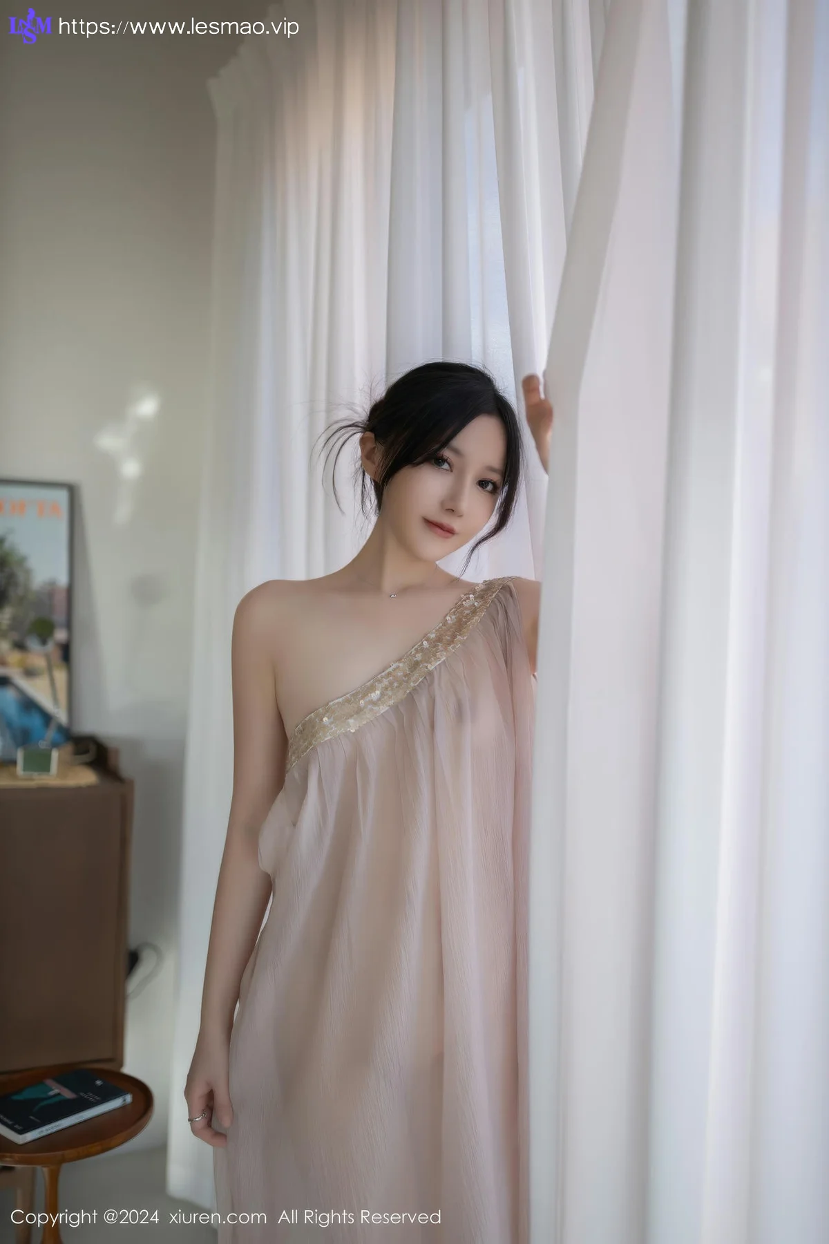 XiuRen 秀人 No.9492 鱼子酱Fish 透视纱裙香肩美女 - 63