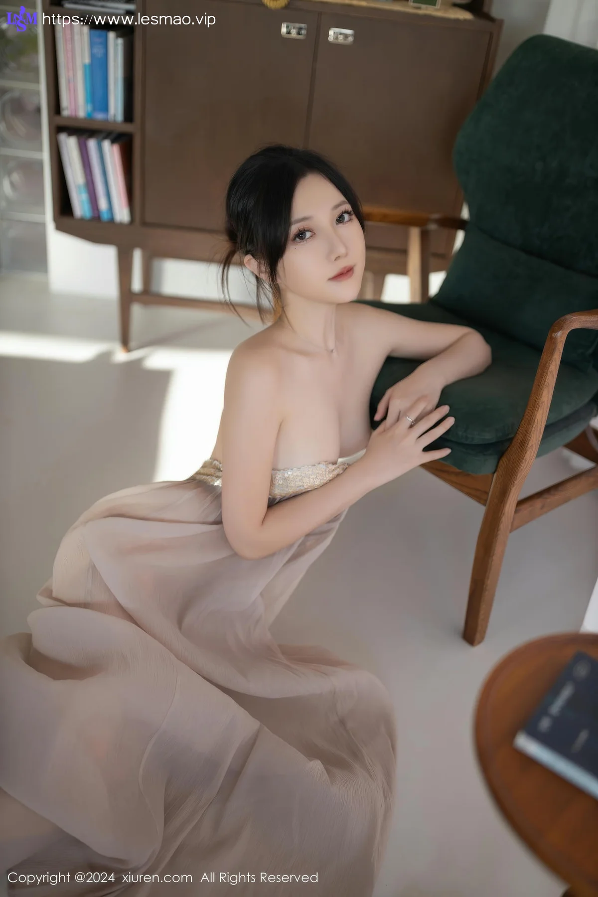 XiuRen 秀人 No.9492 鱼子酱Fish 透视纱裙香肩美女 - 72