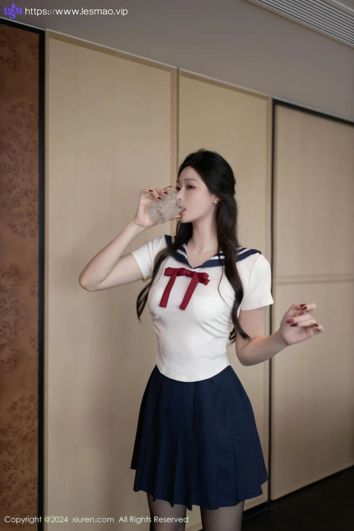 XiuRen 秀人 No.9530 小逗逗 短裙制服妹子 - 25