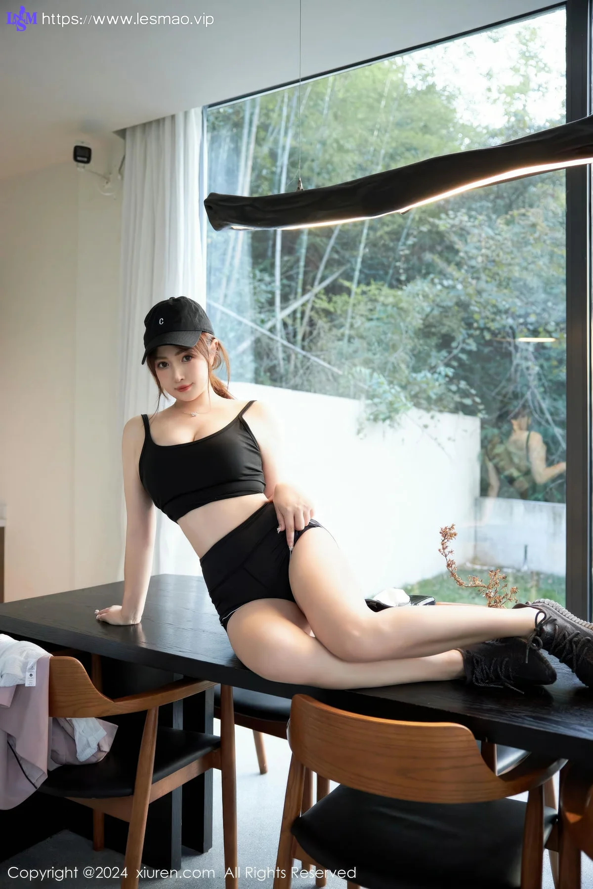 XiuRen 秀人 No.9549 养乐多Doll活力少女 - 31