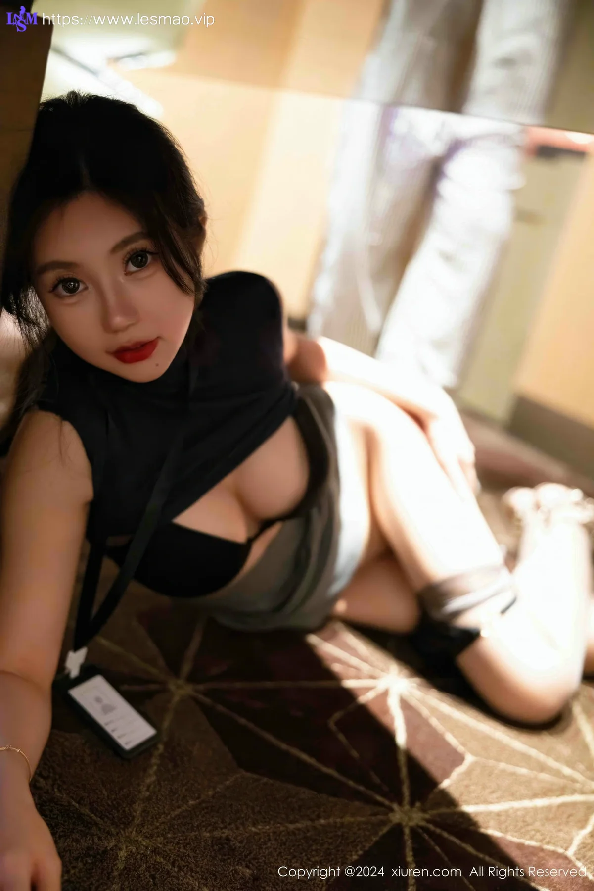 XiuRen 秀人 No.9560 绮里嘉ula 办公ol美腿 - 84