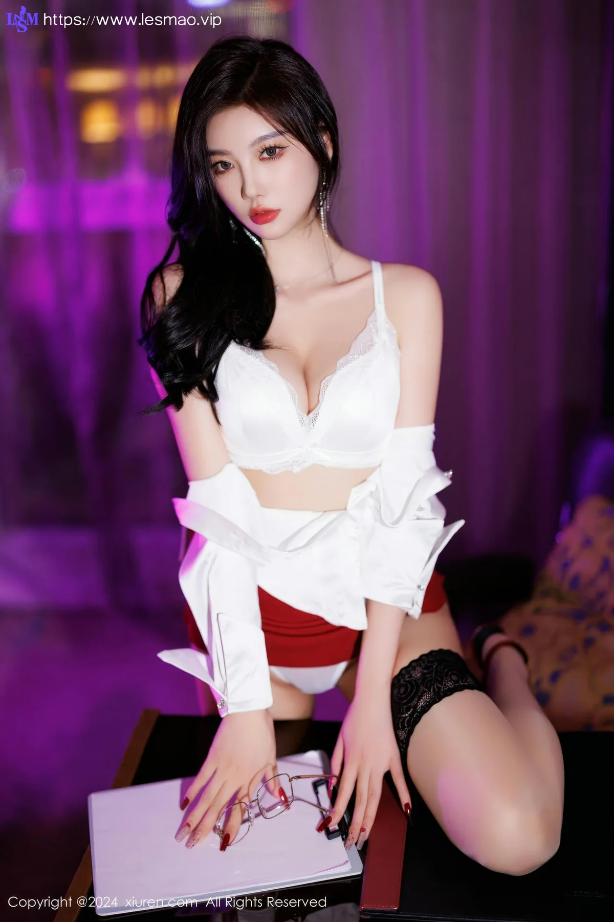 XiuRen 秀人 No.9565 杨晨晨Yome 红色短裙ol美臀 - 39