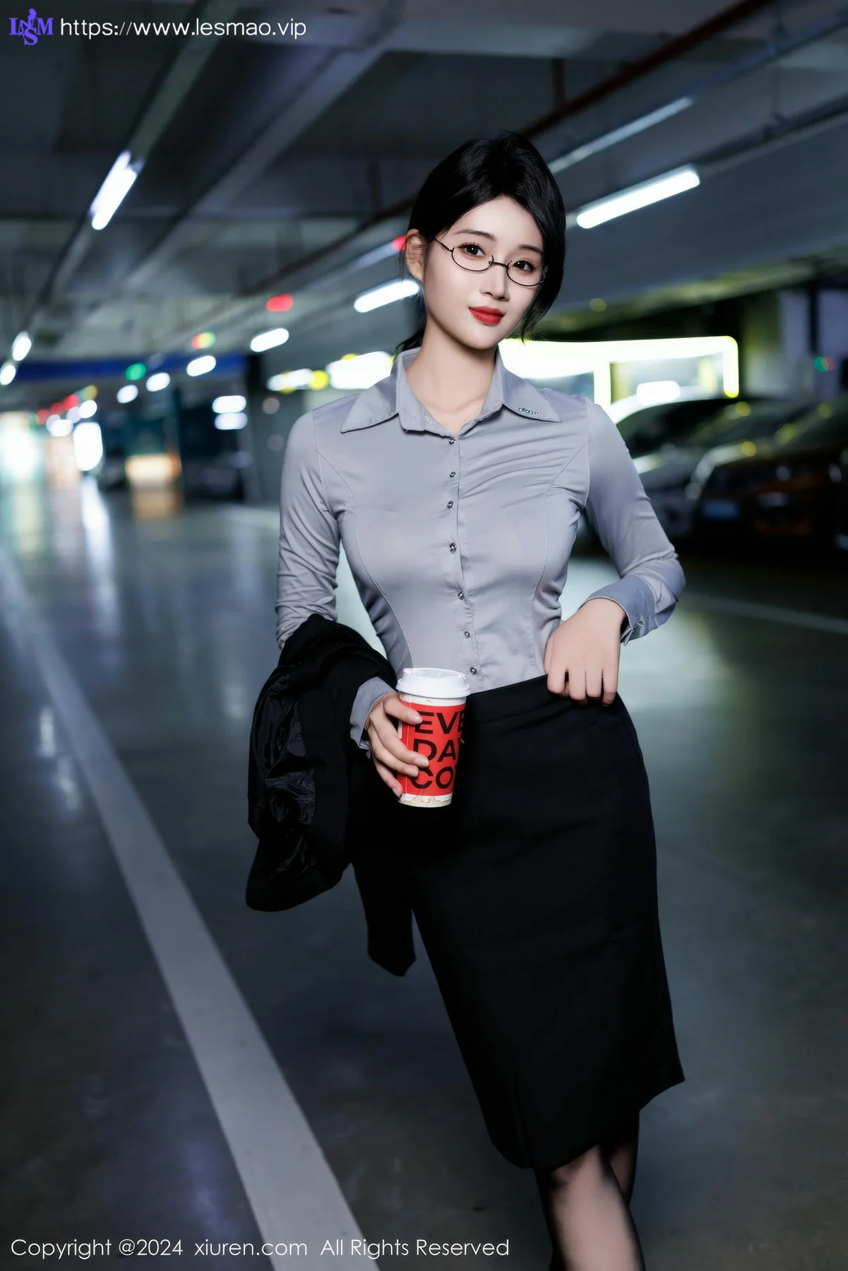 XiuRen 秀人 No.9567 南乔 性感黑色短裙 - 26