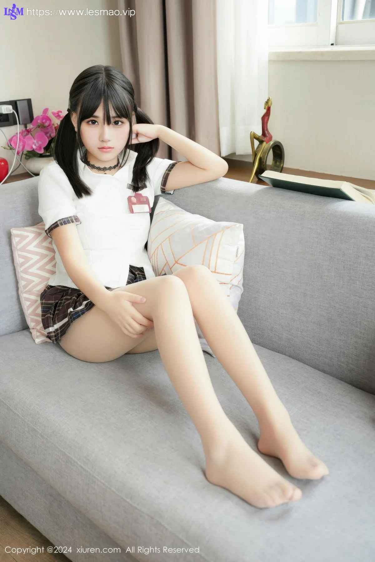 XiuRen 秀人 No.9573 姚若兮vay 双马尾少女肉色丝袜 - 18