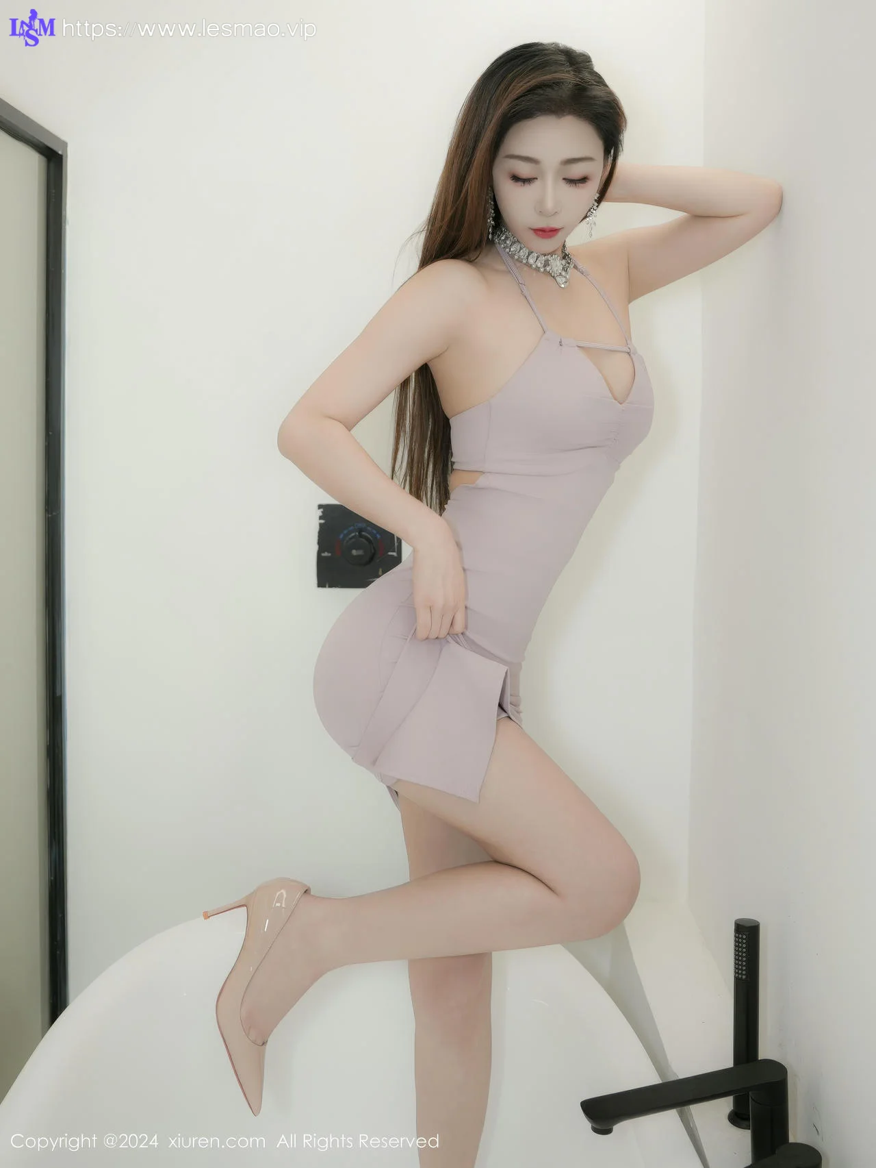 XiuRen 秀人 No.9581 糖糖 诱人白色丝袜 - 21