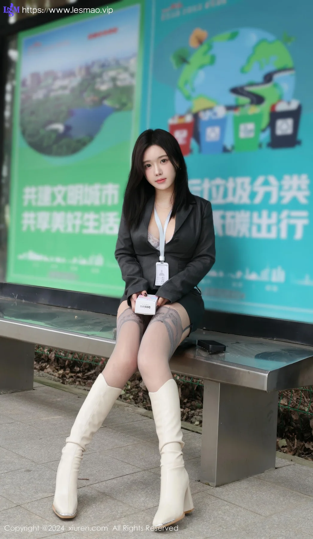 XiuRen 秀人 No.9595 小薯条nienie 灰色丝袜街拍外景 - 14