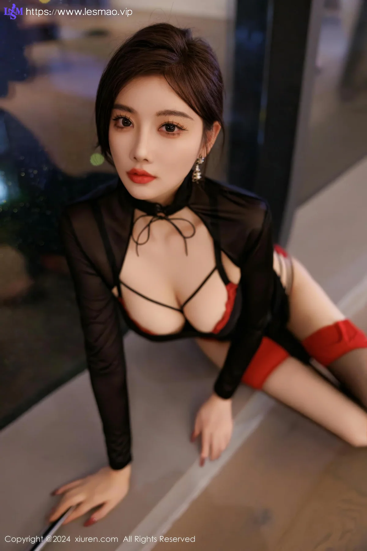 XiuRen 秀人 No.9599 杨晨晨Yome 紧身旗袍制服美腿 - 24