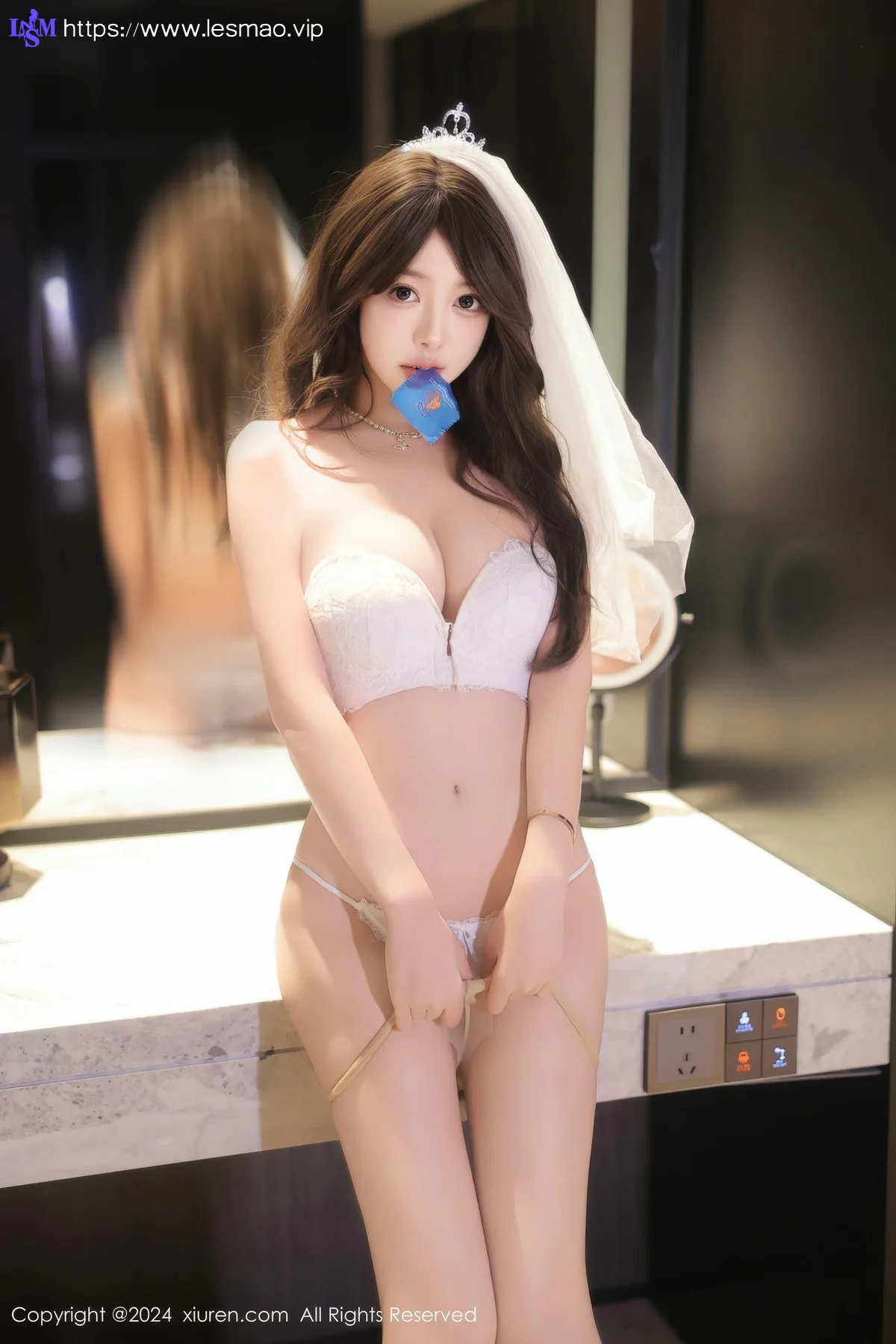 XiuRen 秀人 No.9601 桃妖夭 白色婚纱写真 - 36