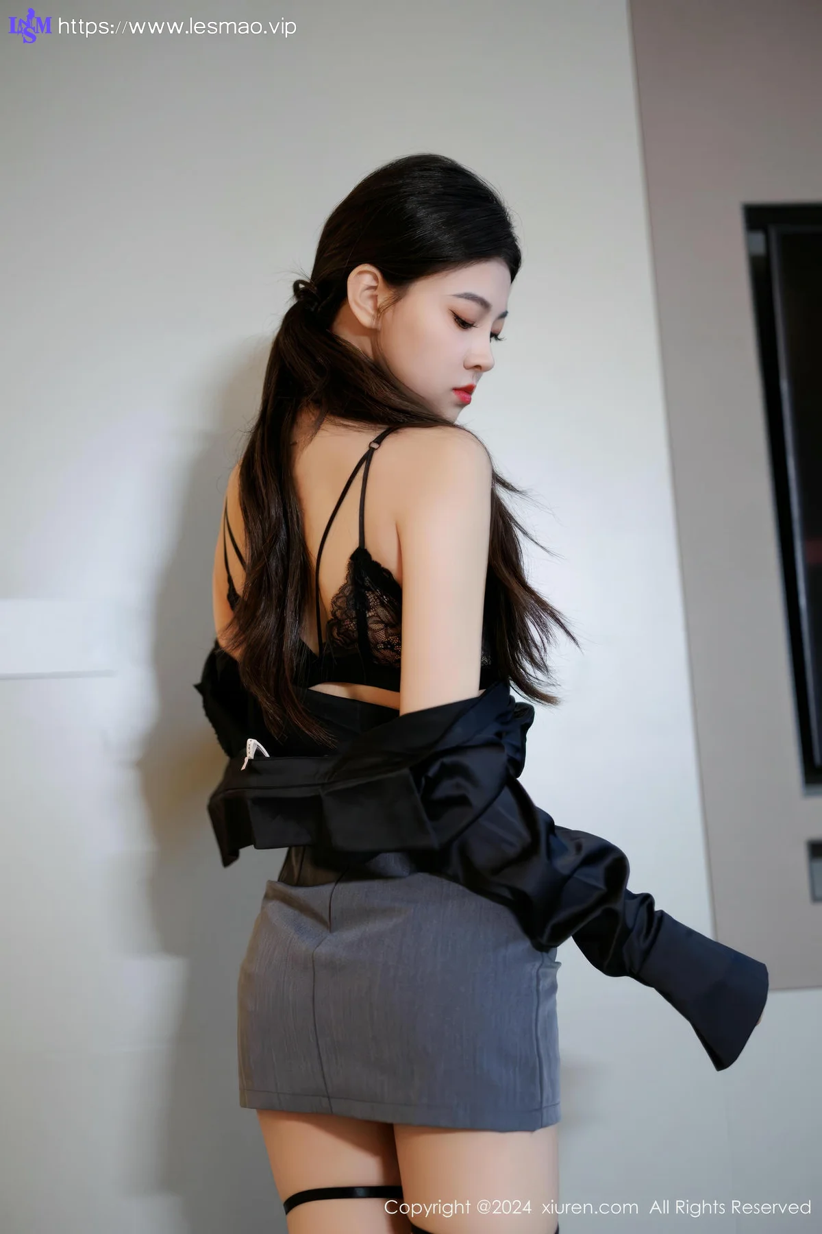 XiuRen 秀人 No.9604 初梦瑶 吊袜美腿黑丝 - 52
