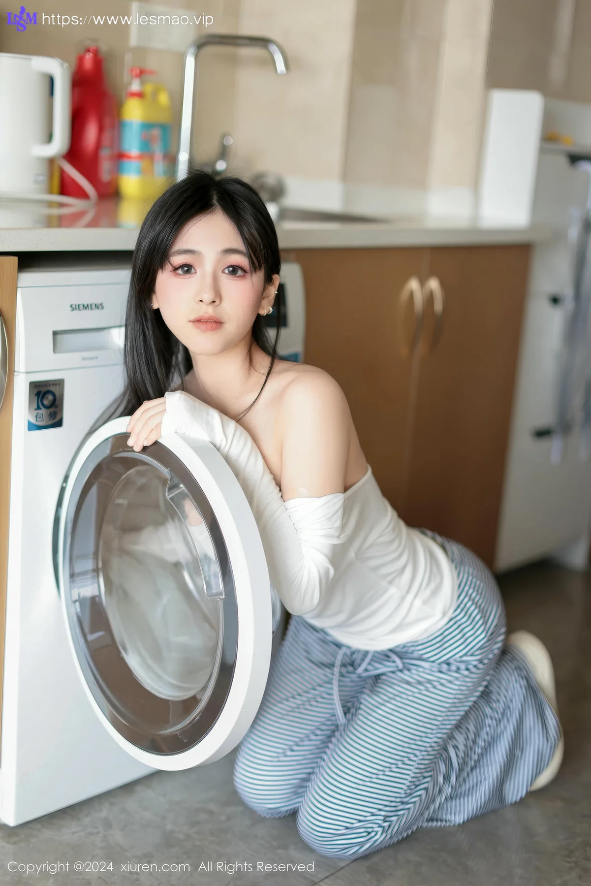 XiuRen 秀人 No.9605 奶芙乔乔 玉体翘臀黑丝 - 29