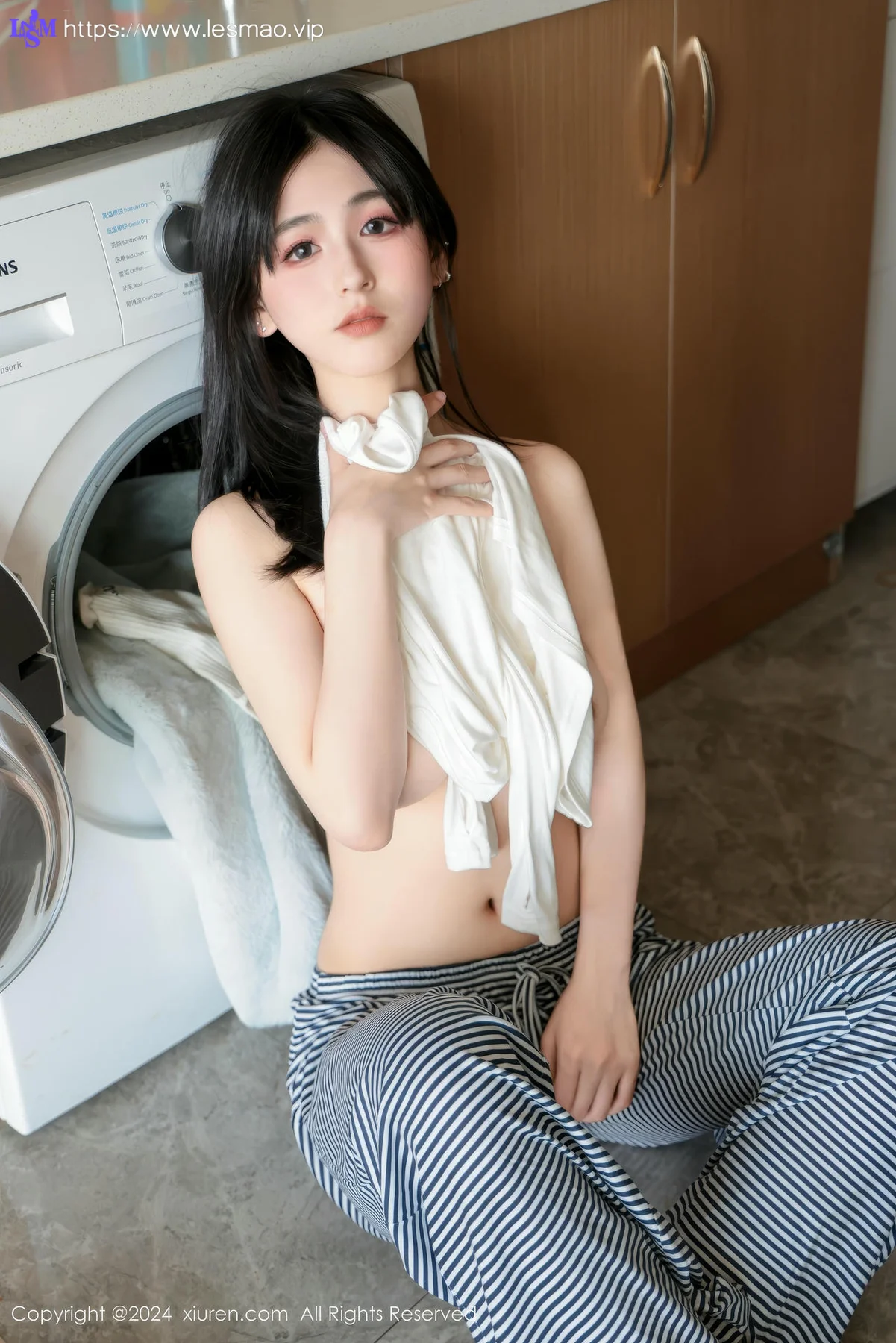 XiuRen 秀人 No.9605 奶芙乔乔 玉体翘臀黑丝 - 50
