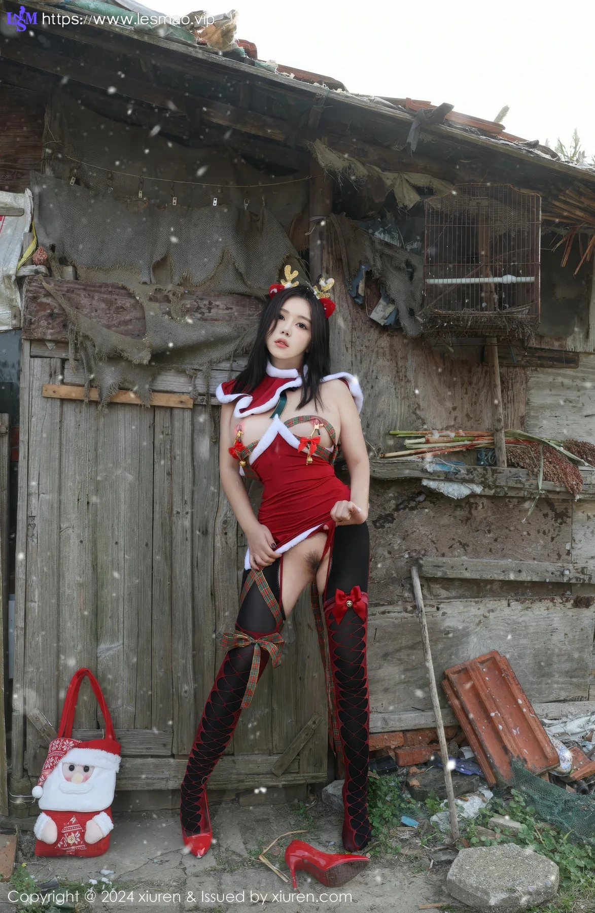 XiuRen 秀人 No.9630 小薯条nienie 户外节日写真 - 27